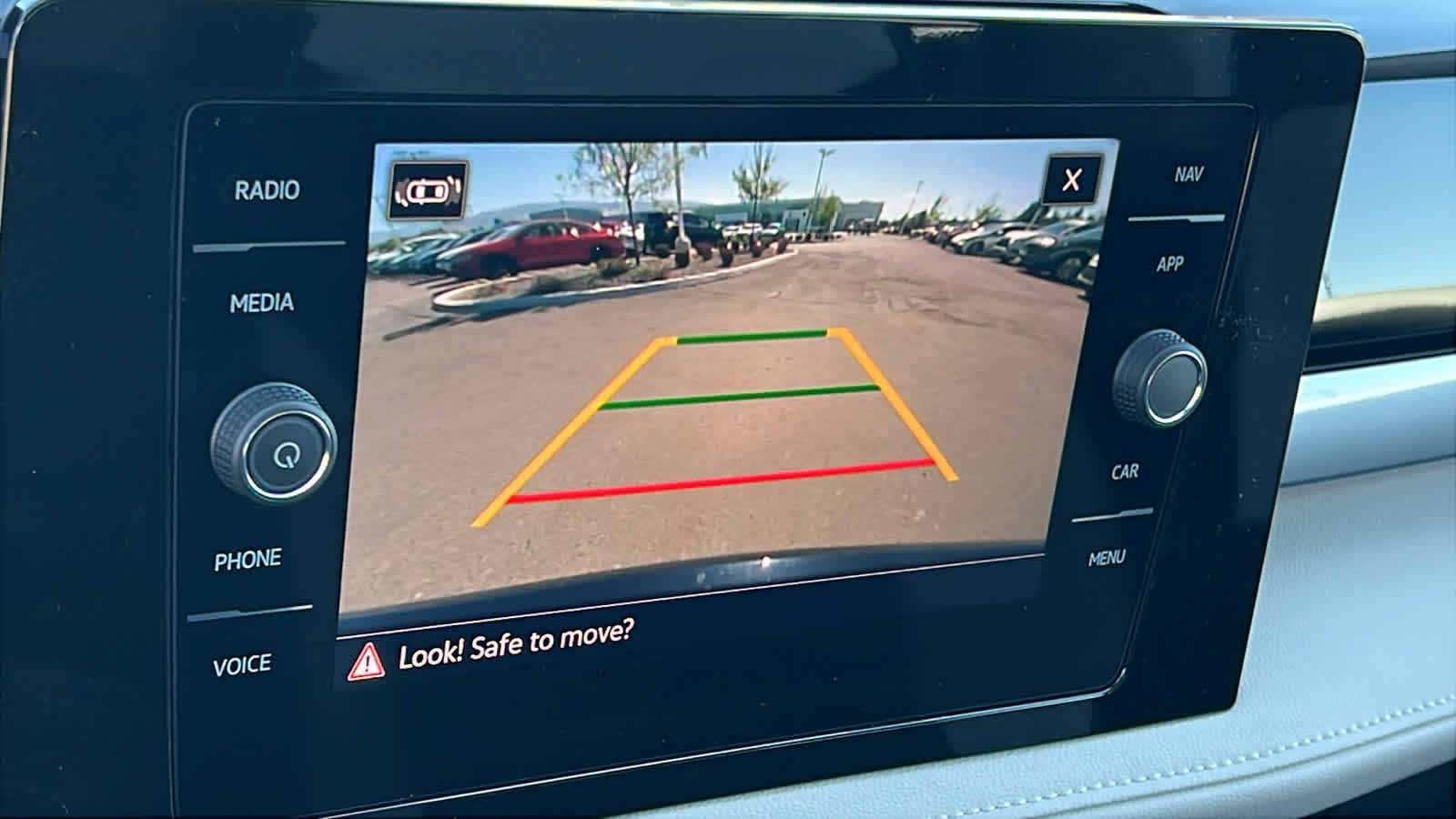 Thumbnail: 2025 Volkswagen Taos - 16