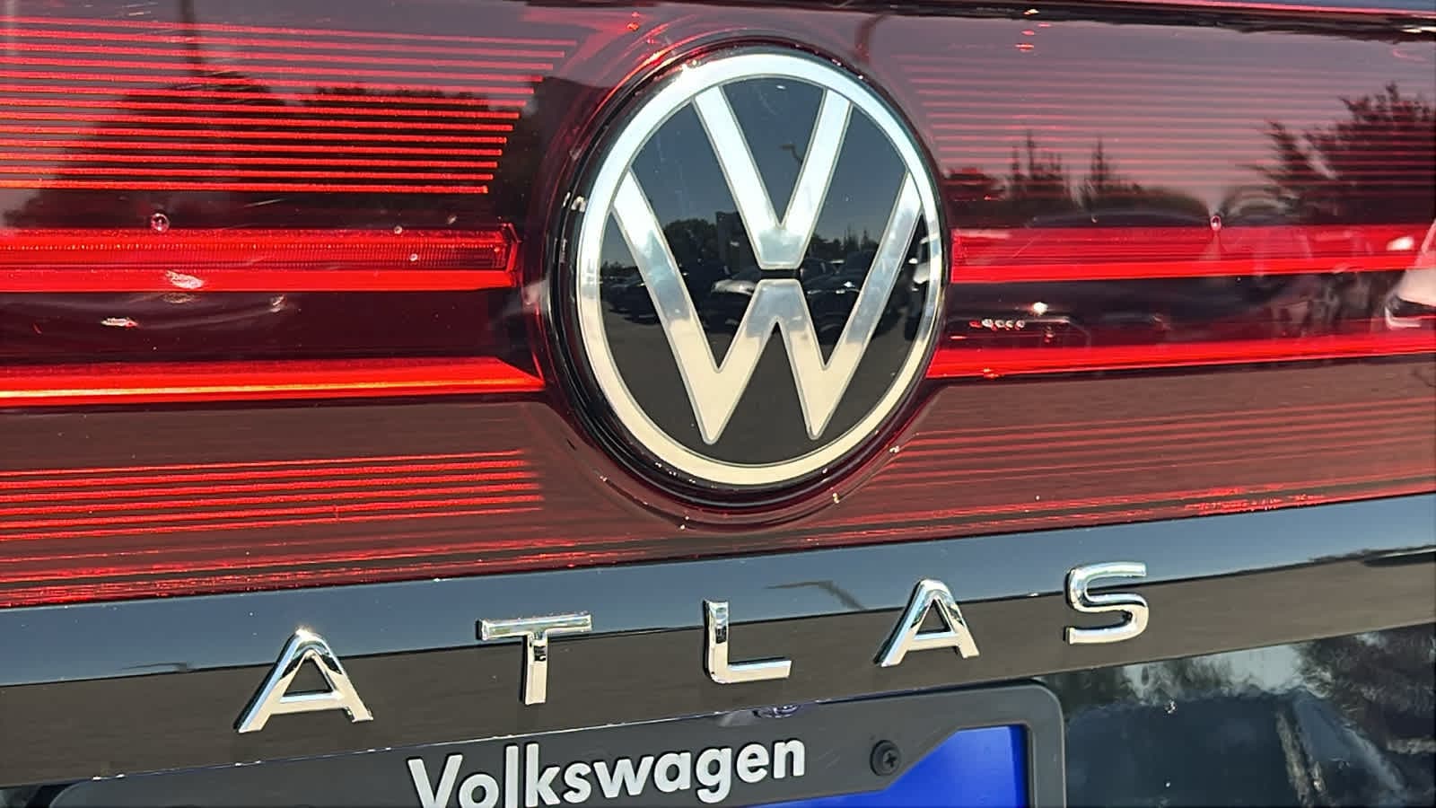 Thumbnail: 2025 Volkswagen Atlas - 28
