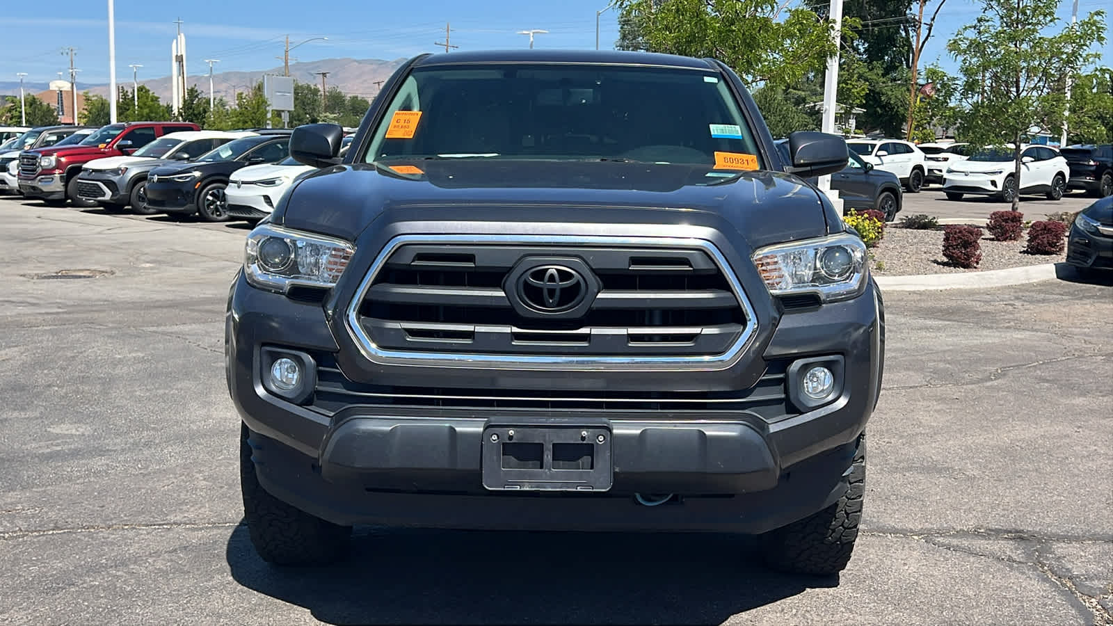 Thumbnail: 2017 Toyota Tacoma - 2