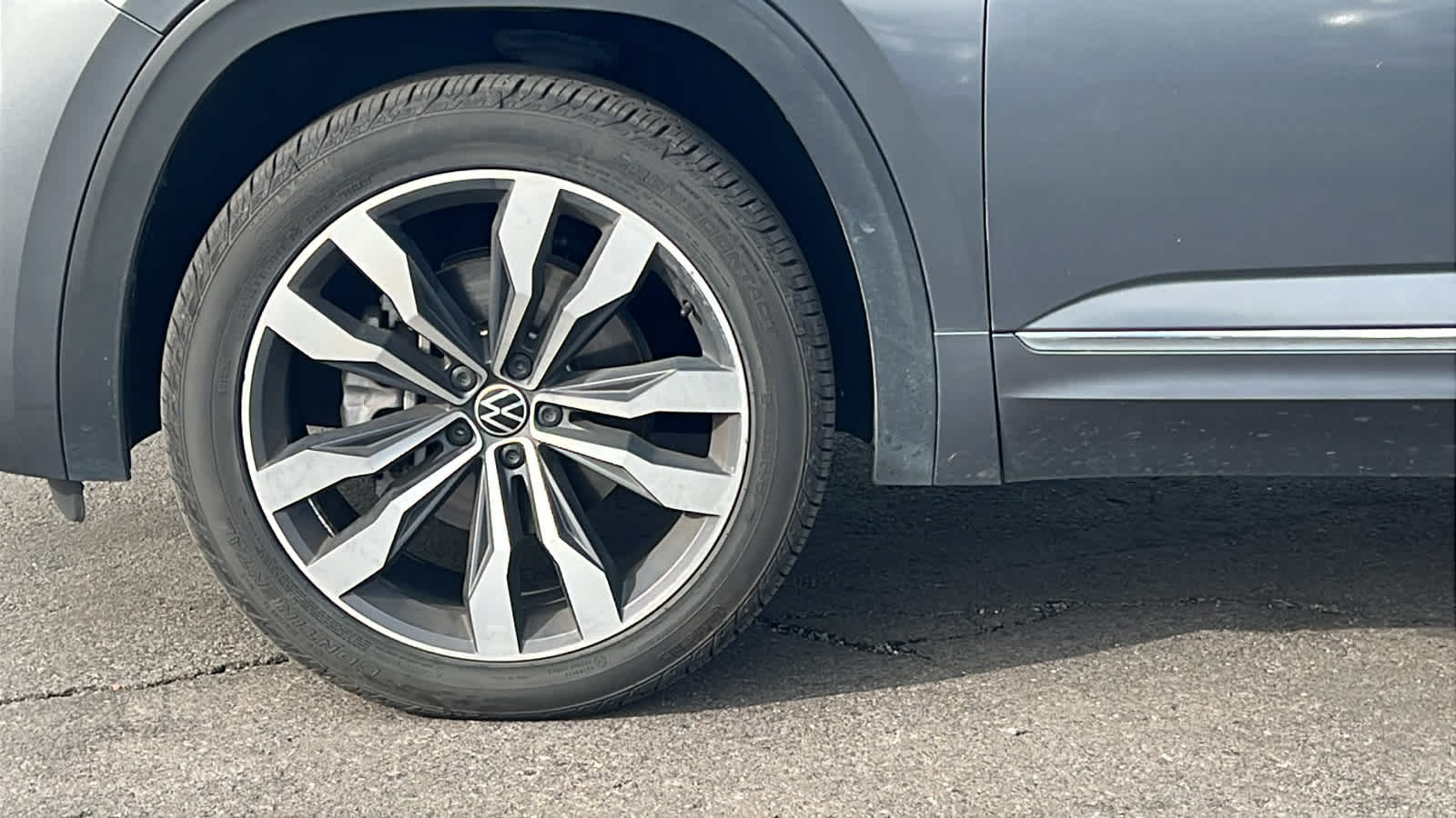 Thumbnail: 2021 Volkswagen Atlas - 9