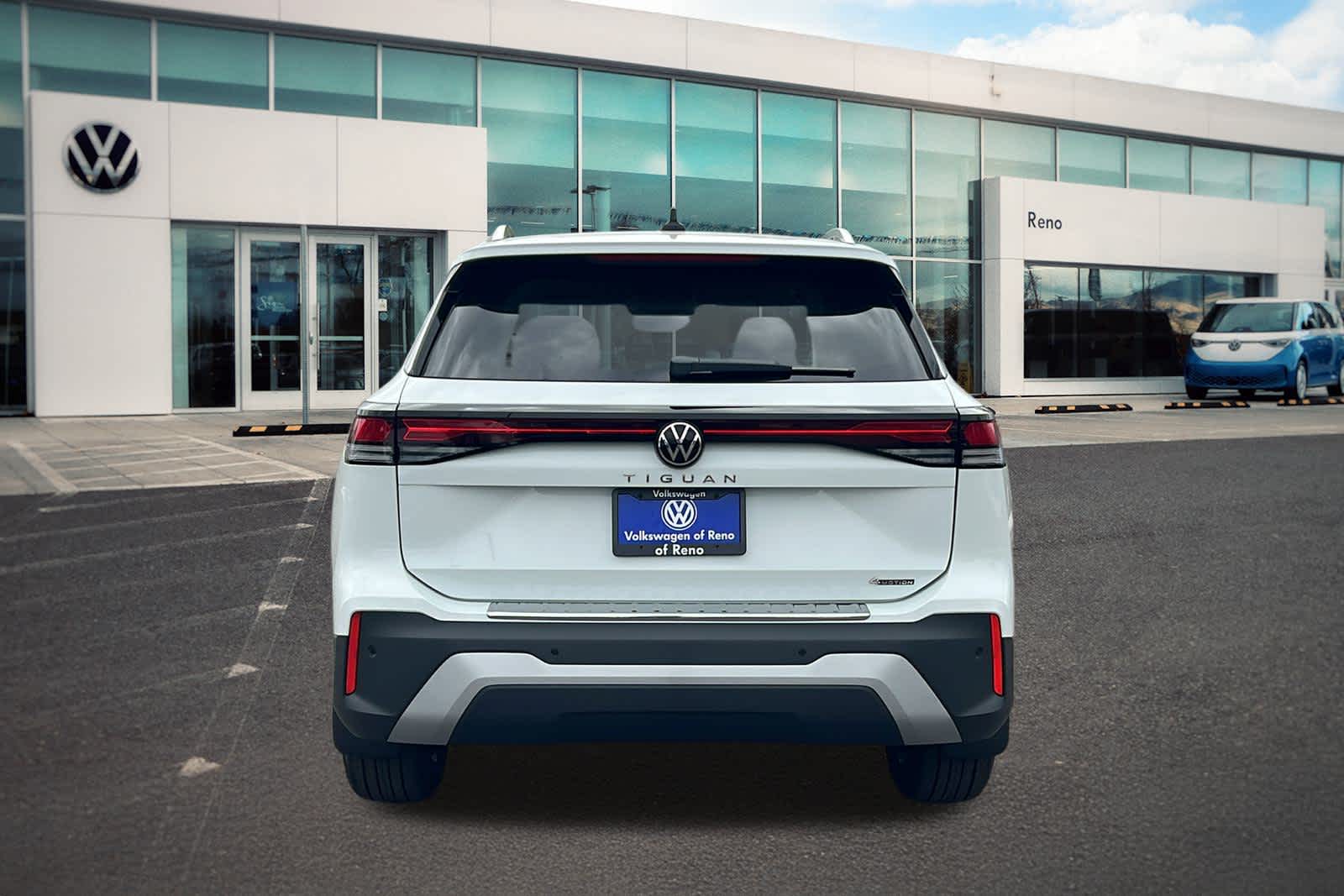 Thumbnail: 2025 Volkswagen Tiguan - 6