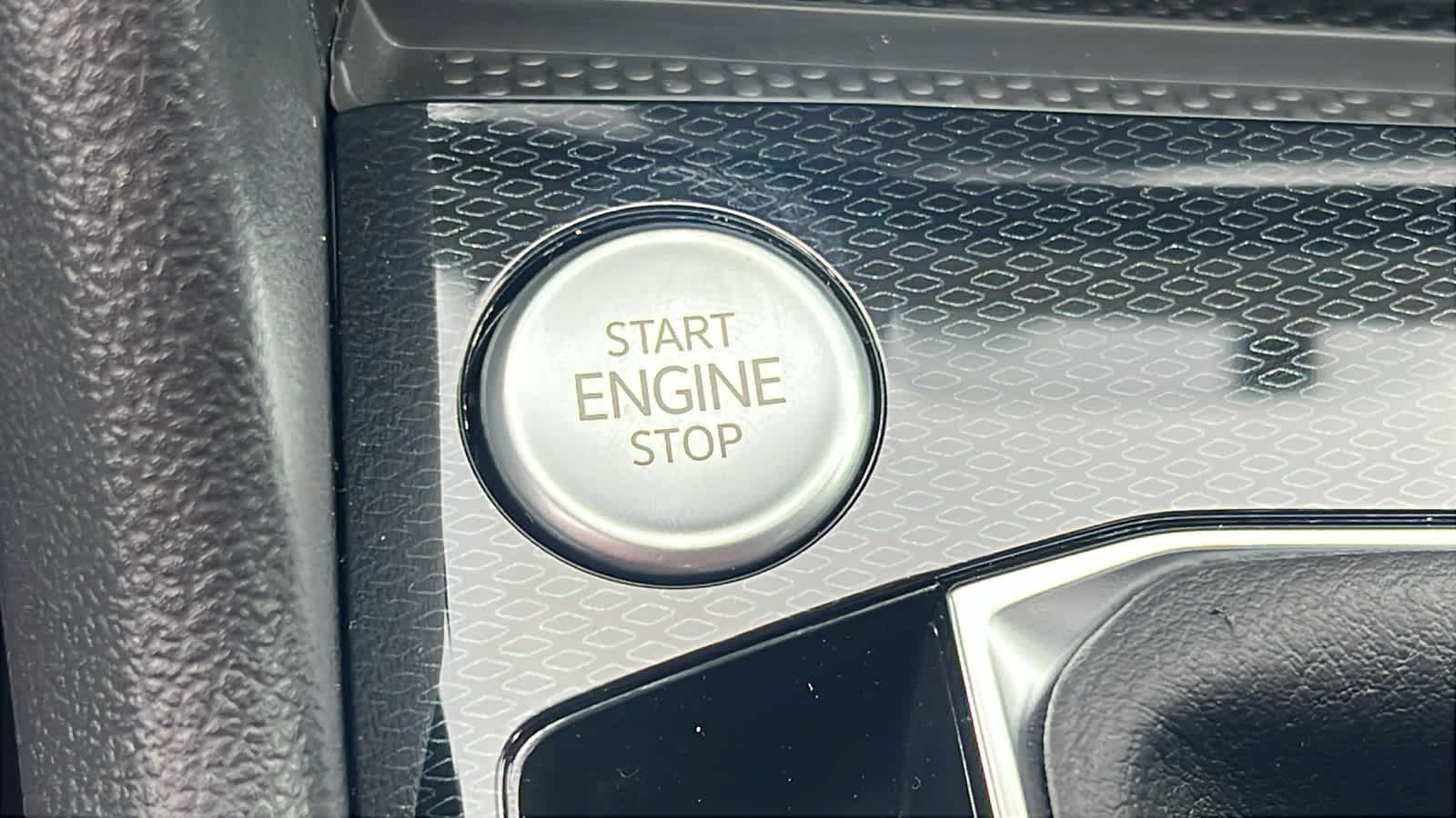 Thumbnail: 2026 Volkswagen Taos - 17