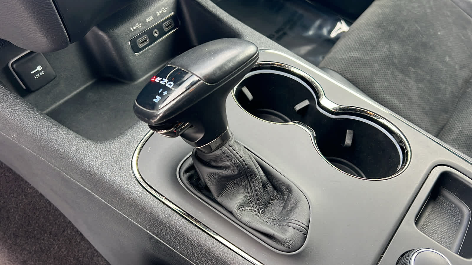 Thumbnail: 2019 Dodge Durango - 13