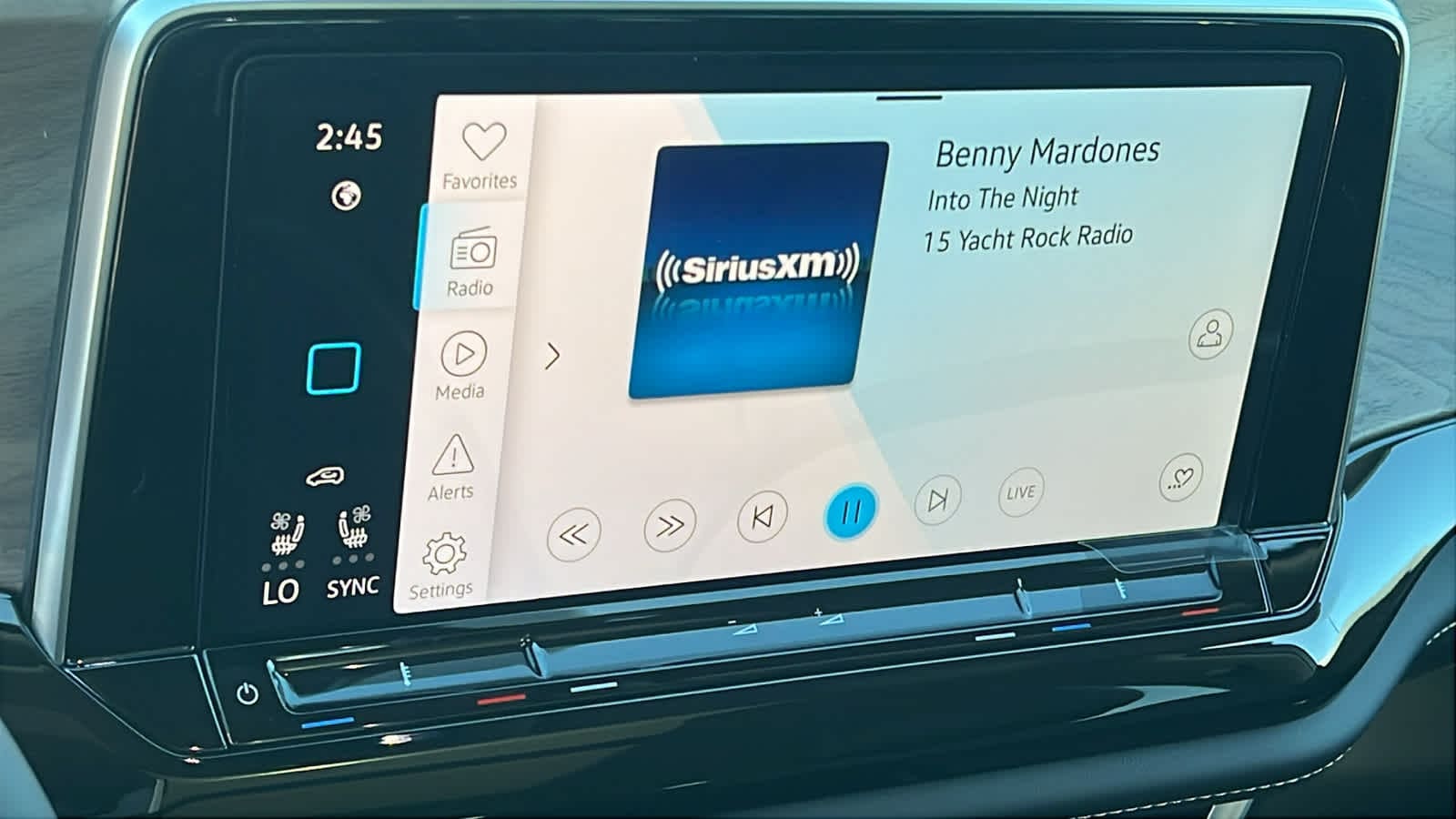 Thumbnail: 2026 Volkswagen Atlas - 15