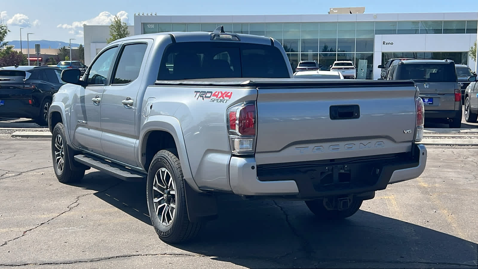 Thumbnail: 2021 Toyota Tacoma - 7