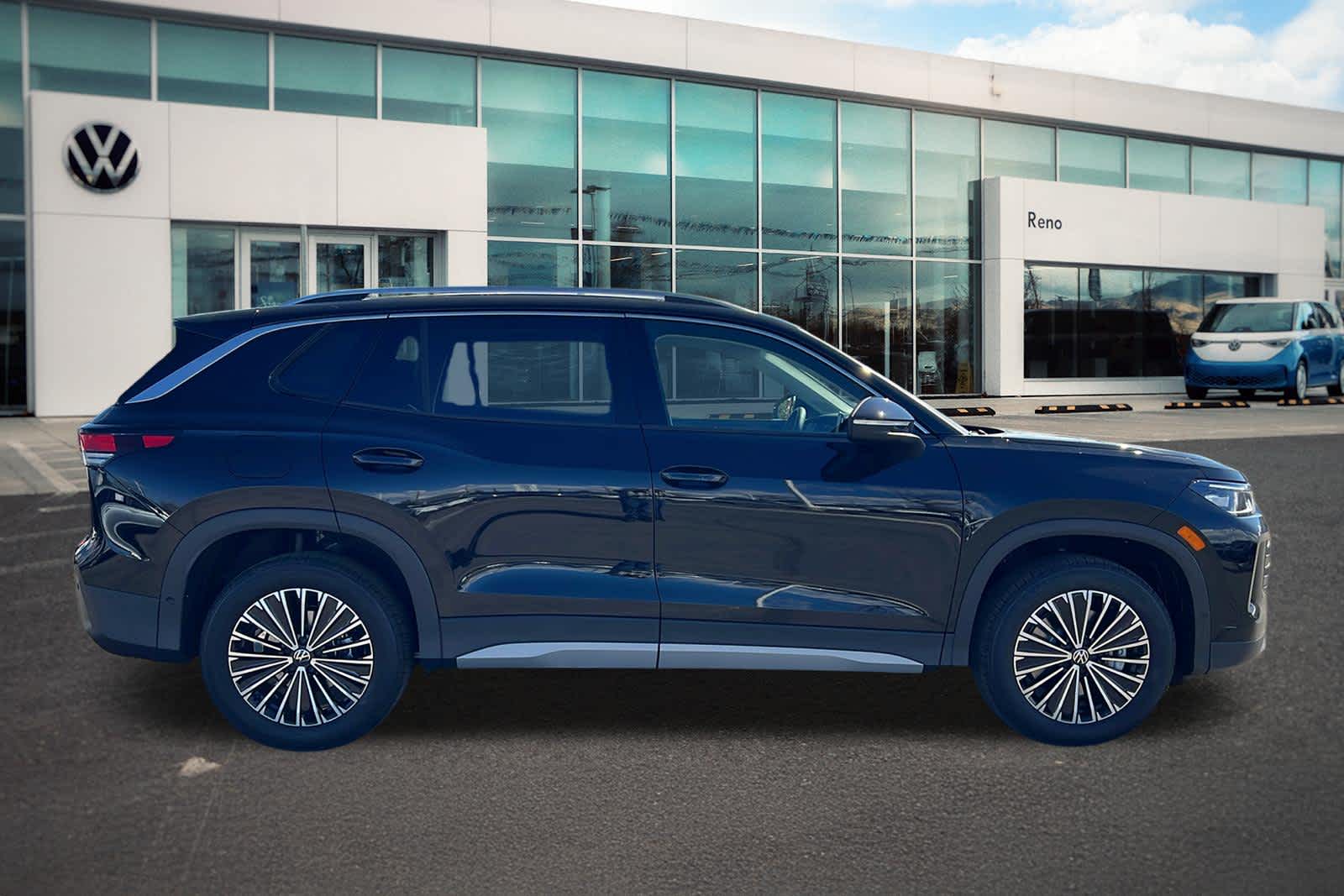 Thumbnail: 2026 Volkswagen Tiguan - 4