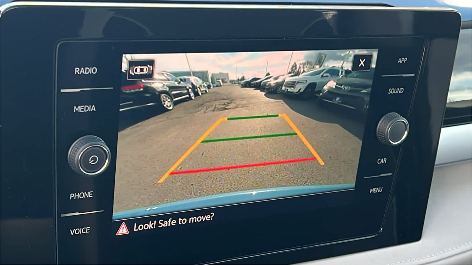 Thumbnail: 2026 Volkswagen Taos - 17