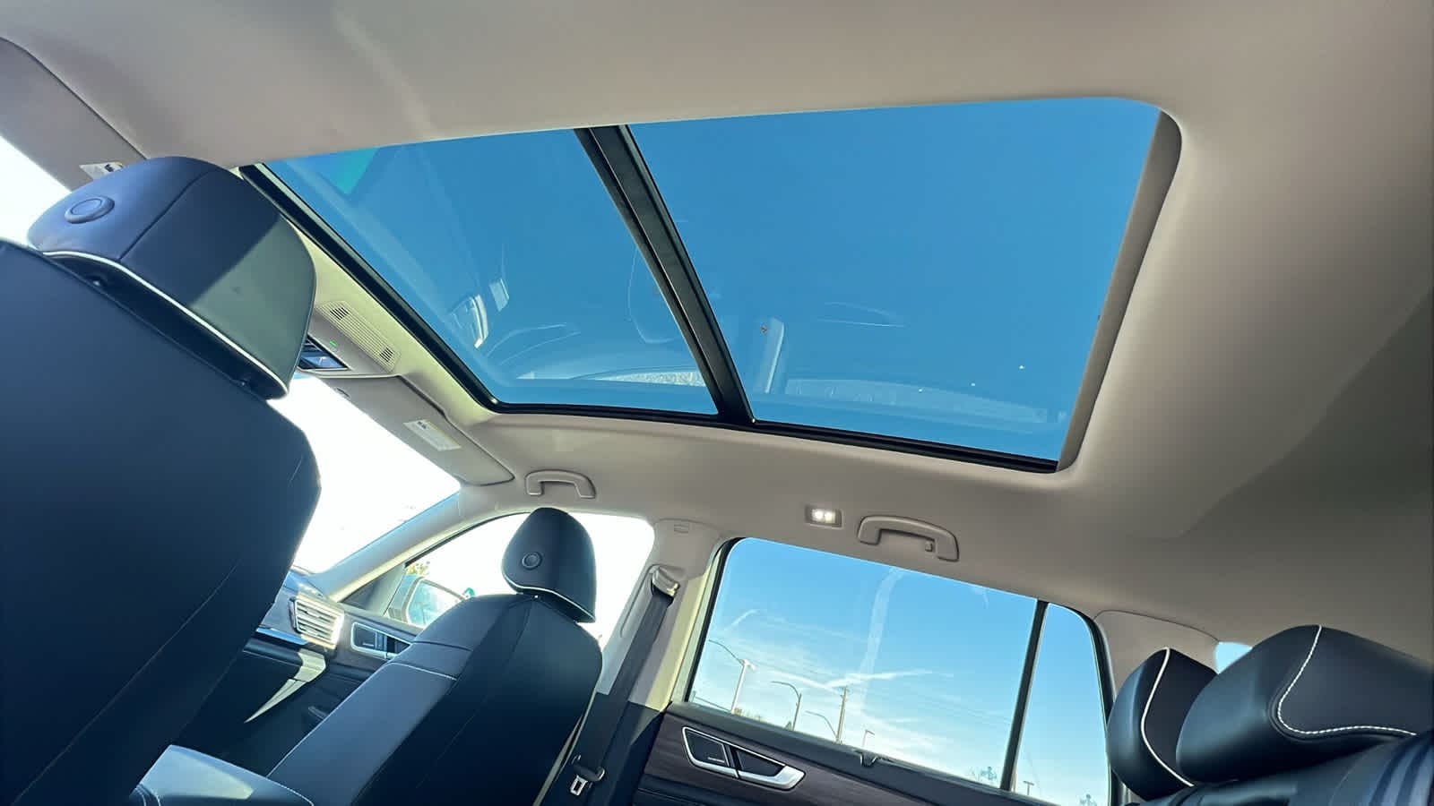 Thumbnail: 2026 Volkswagen Atlas - 32