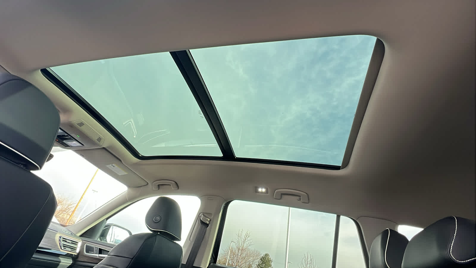 Thumbnail: 2026 Volkswagen Atlas - 32