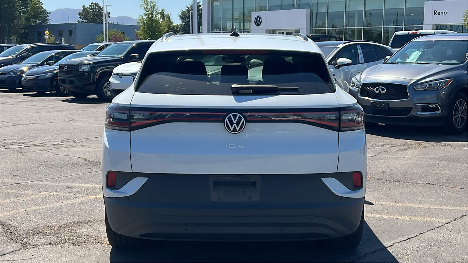 Thumbnail: 2021 Volkswagen ID.4 - 6