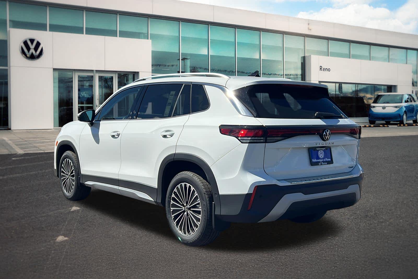 Thumbnail: 2026 Volkswagen Tiguan - 7