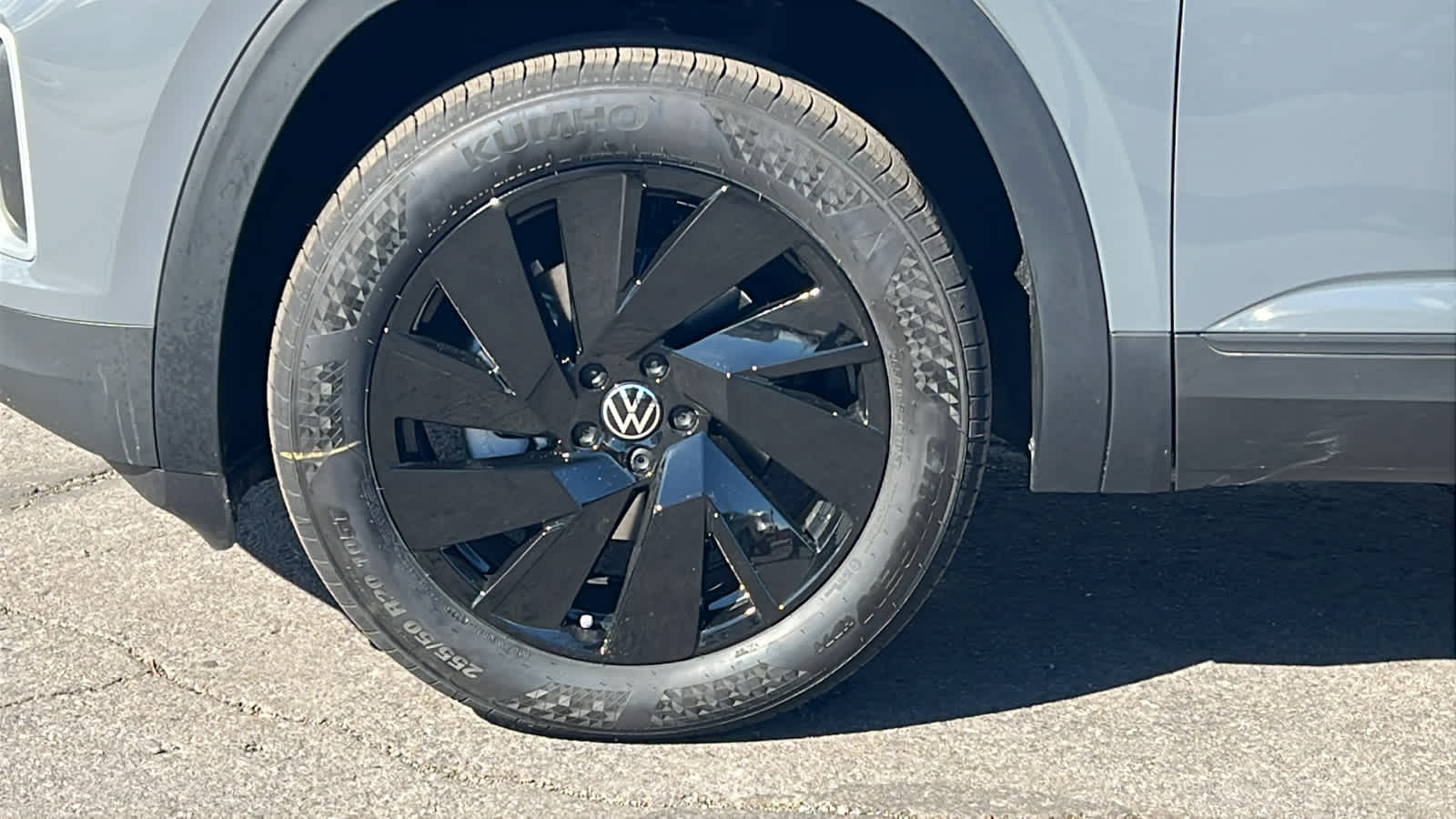 Thumbnail: 2026 Volkswagen Atlas - 9