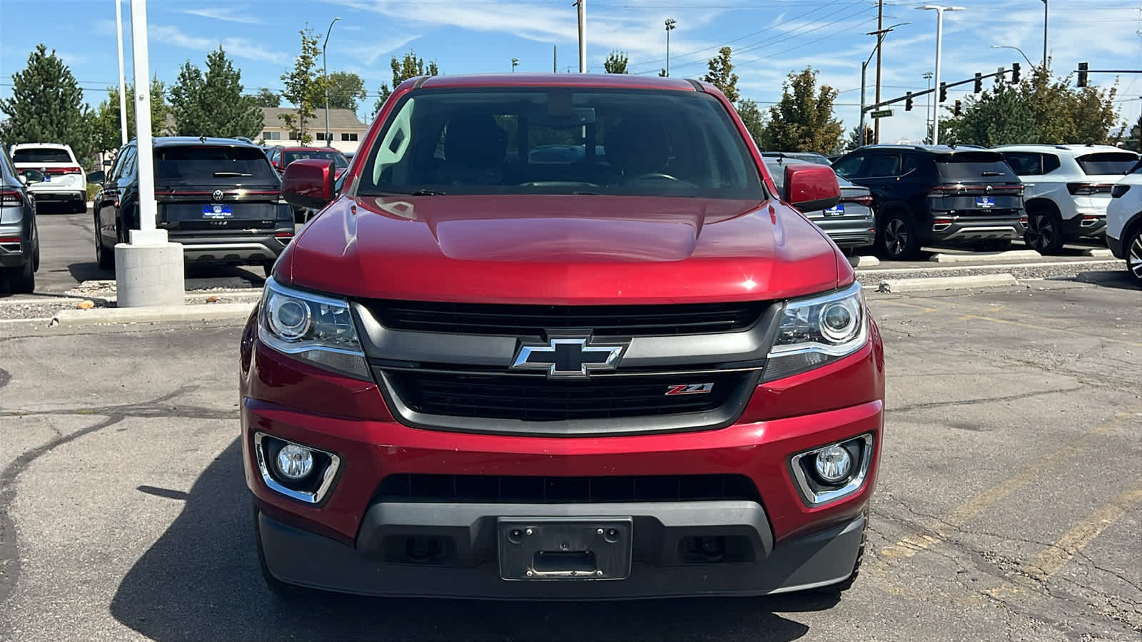 2020 Chevrolet Colorado Z71 photo 2