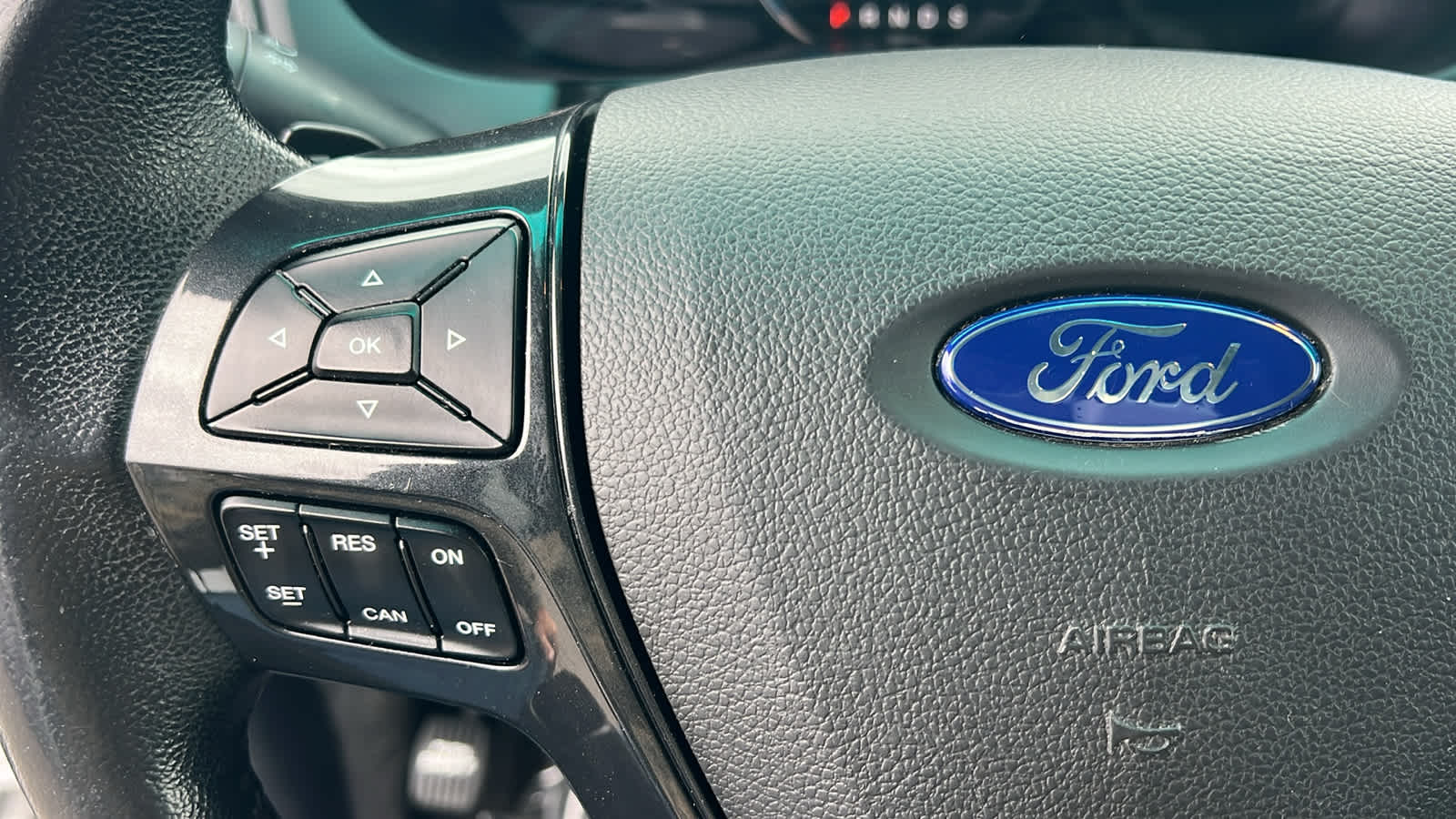 Thumbnail: 2017 Ford Explorer - 19