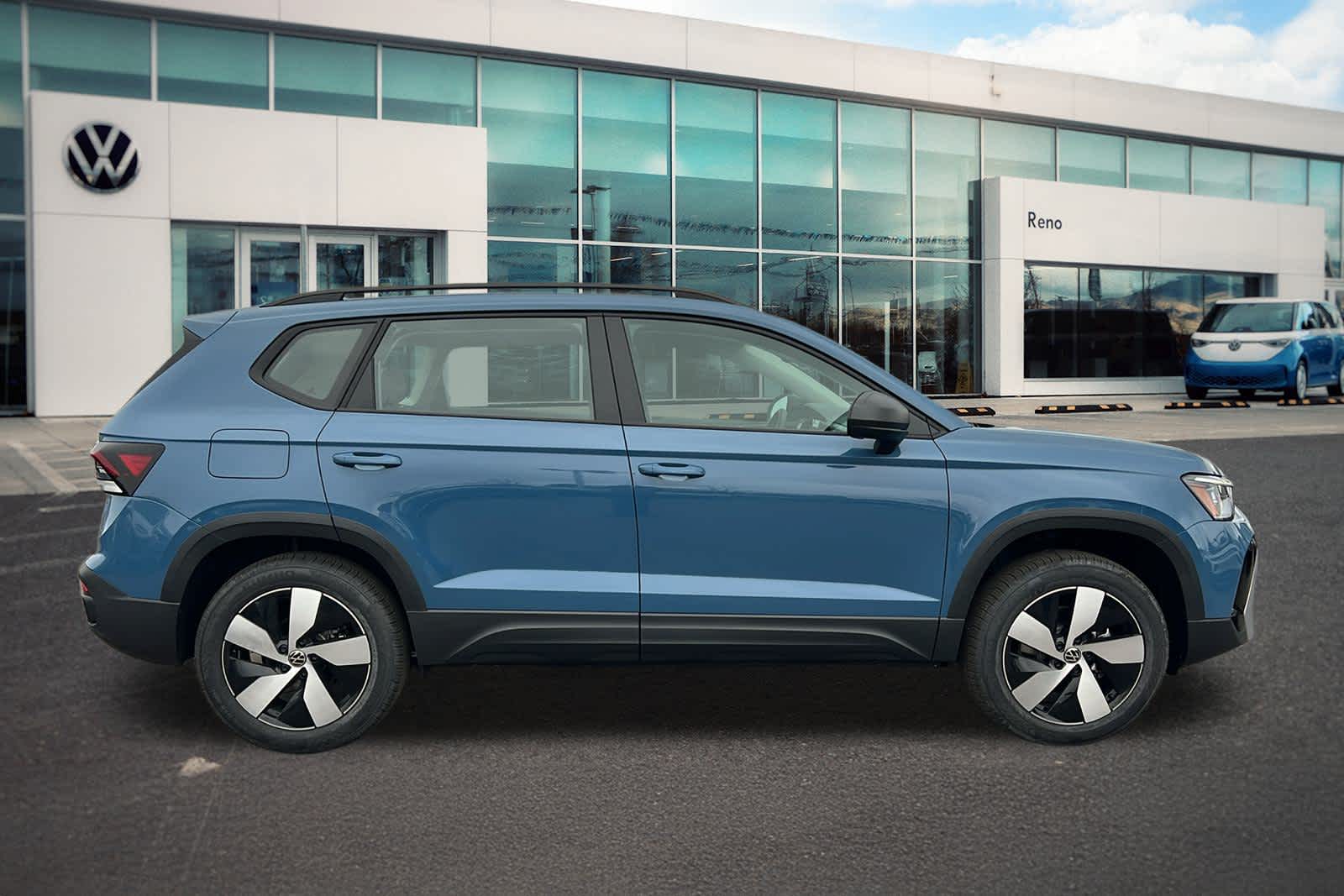 Thumbnail: 2026 Volkswagen Taos - 4