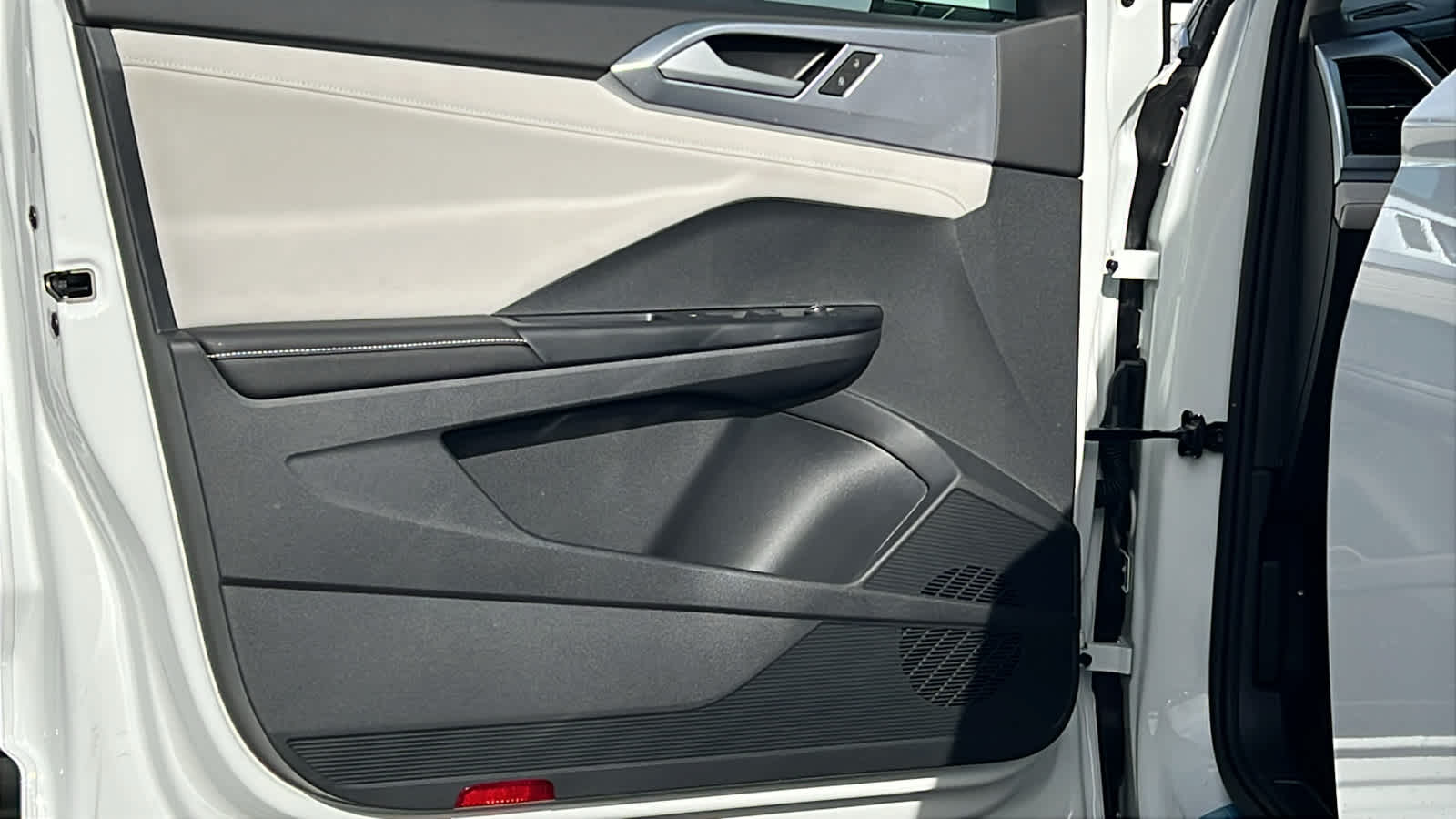 Thumbnail: 2026 Volkswagen Taos - 23