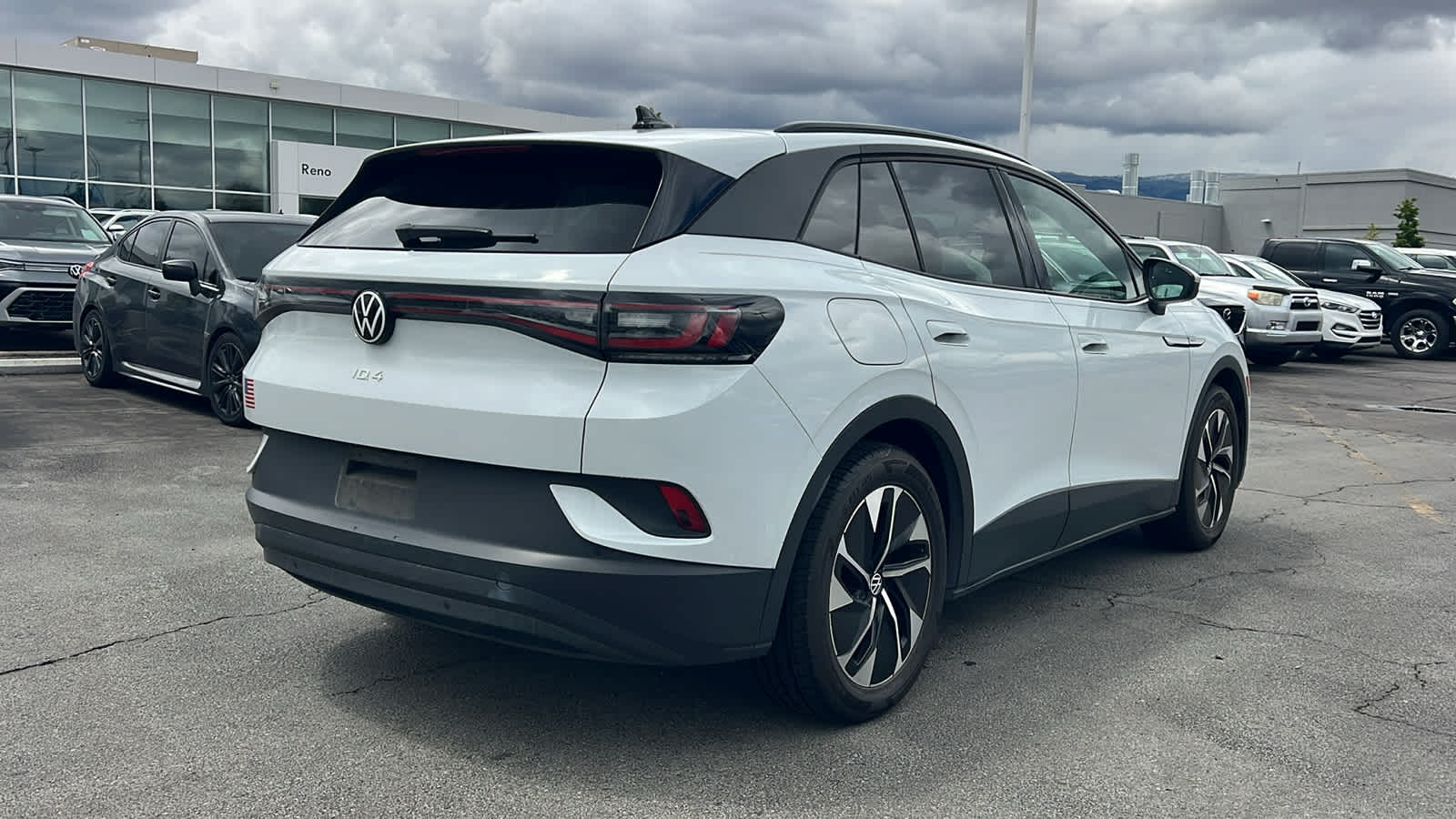 Thumbnail: 2021 Volkswagen ID.4 - 5