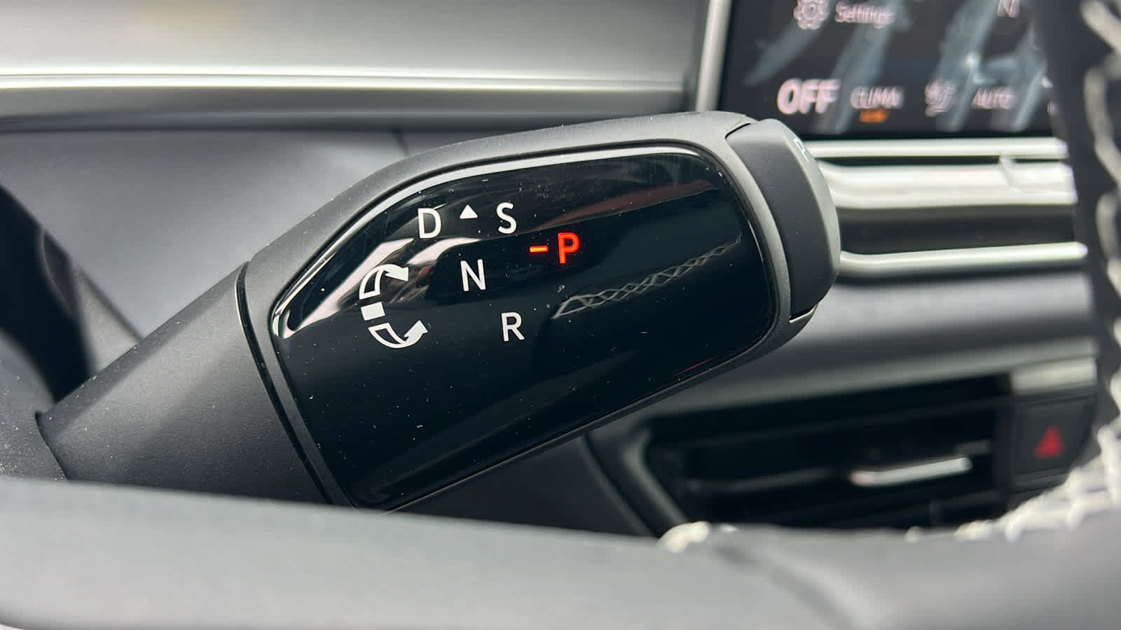 Thumbnail: 2026 Volkswagen Tiguan - 13