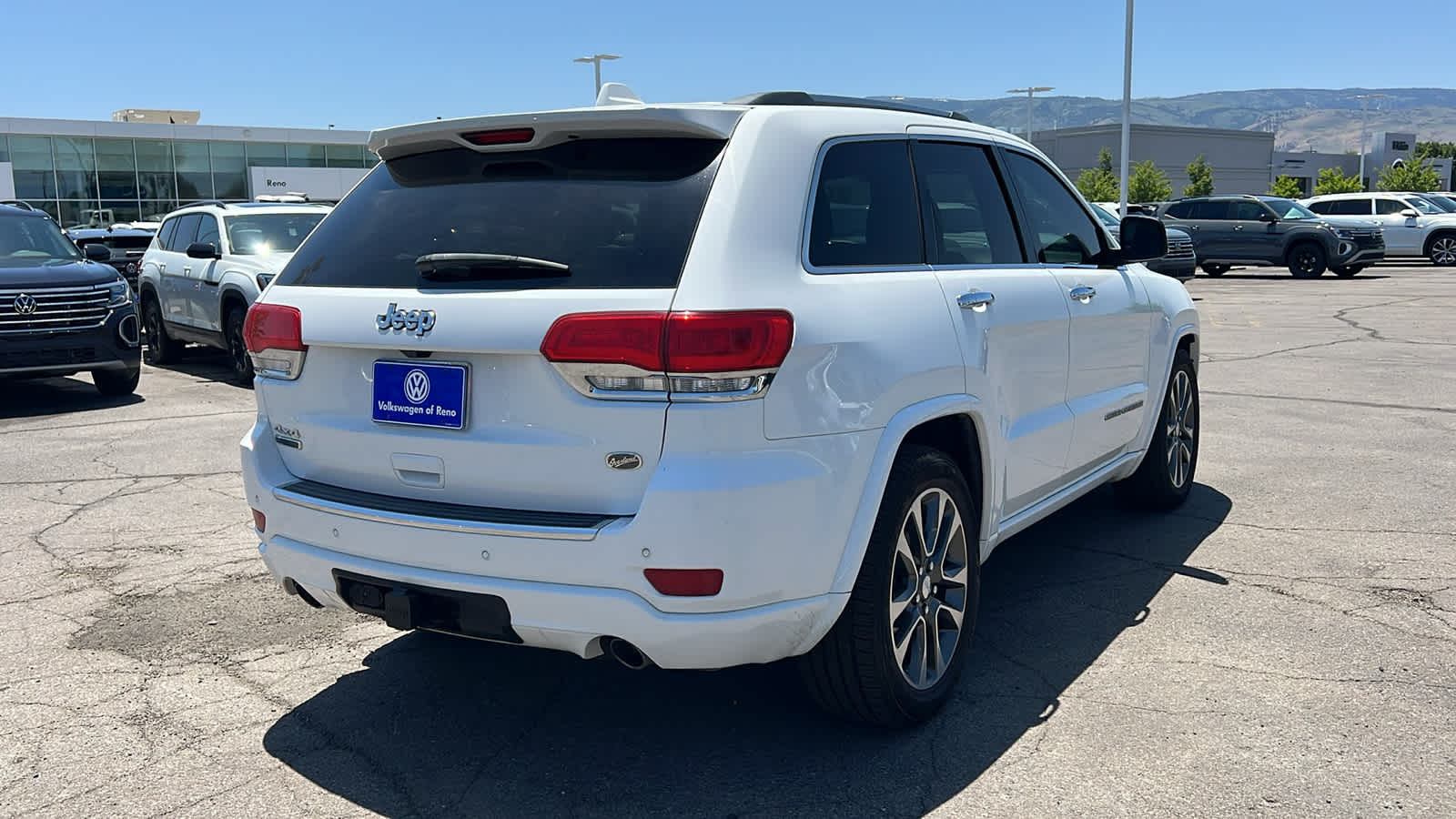 2018 Jeep Grand Cherokee Overland 5
