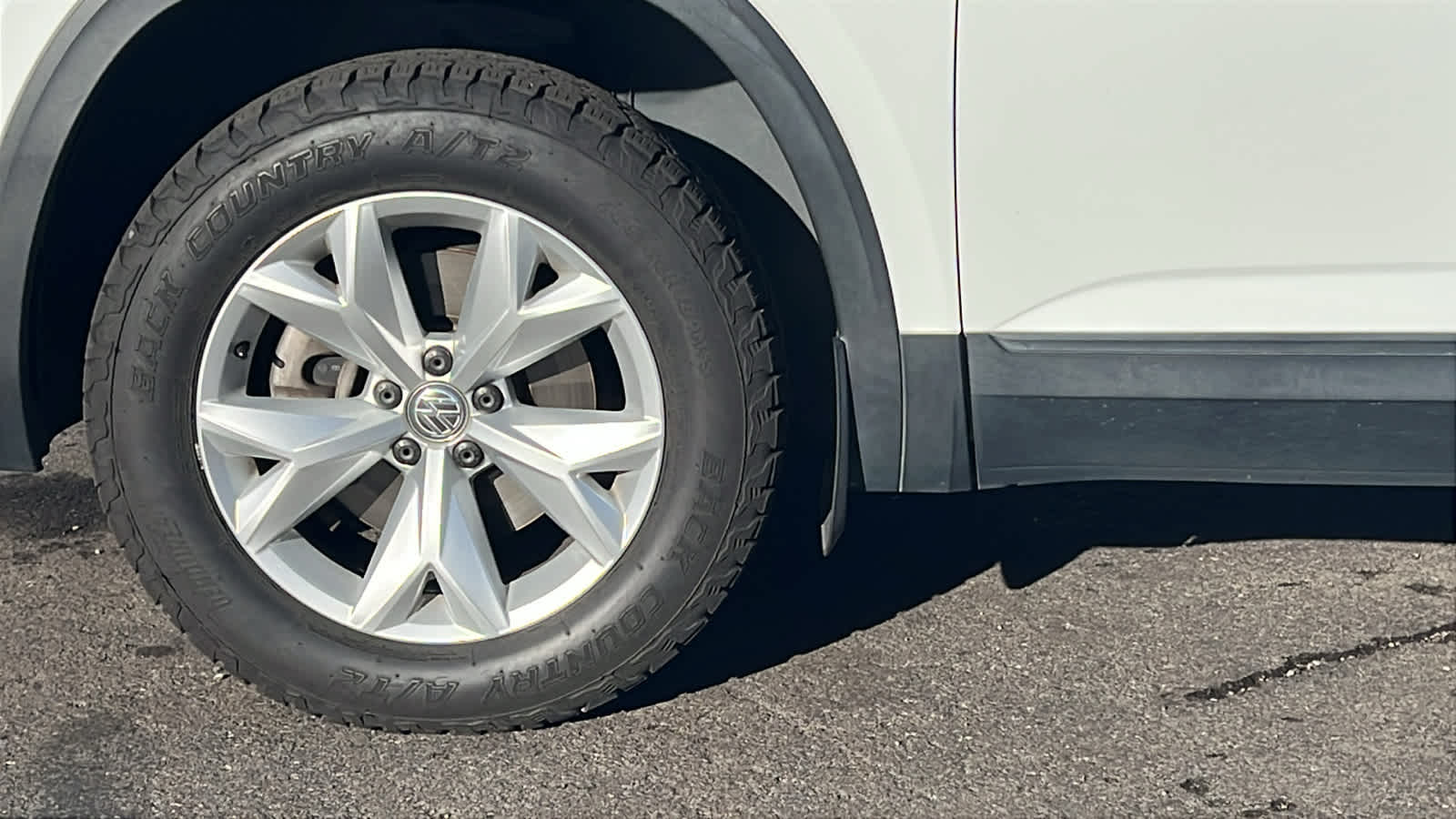 Thumbnail: 2018 Volkswagen Atlas - 9