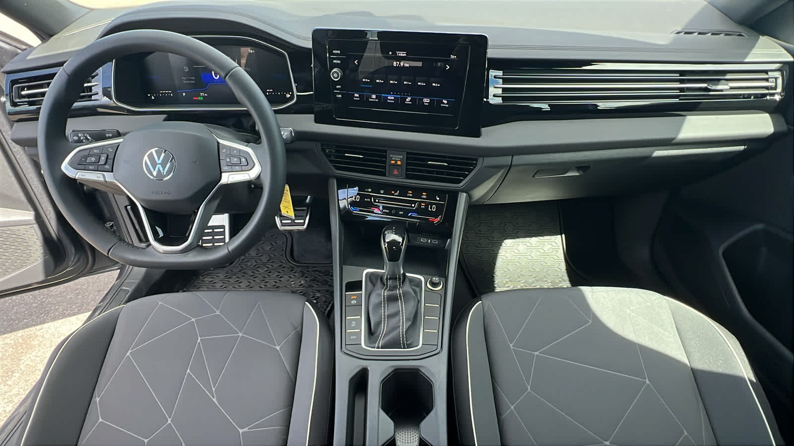 Thumbnail: 2026 Volkswagen Jetta - 26