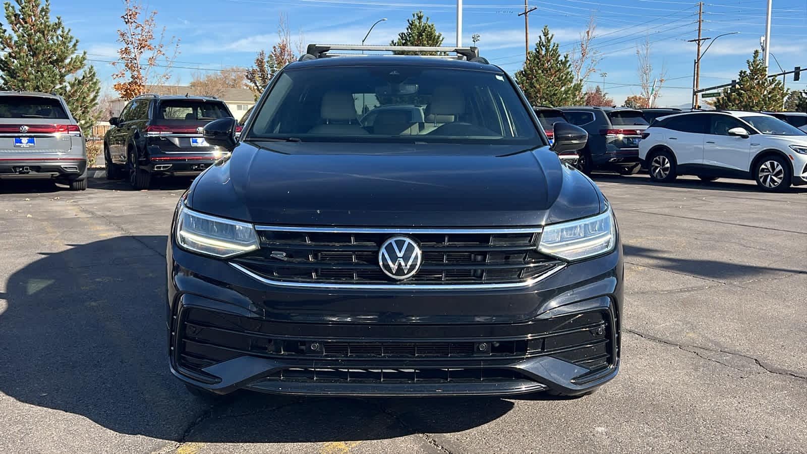 Thumbnail: 2022 Volkswagen Tiguan - 2