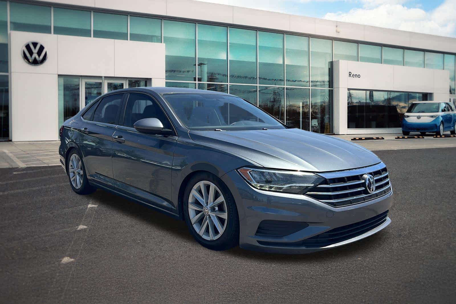 Thumbnail: 2019 Volkswagen Jetta - 3