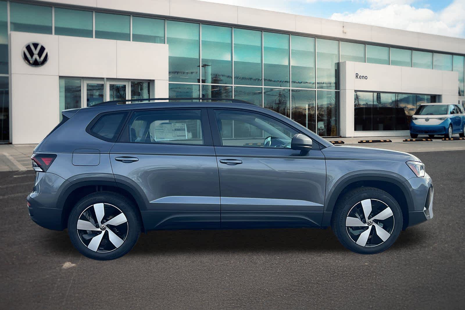 Thumbnail: 2026 Volkswagen Taos - 4
