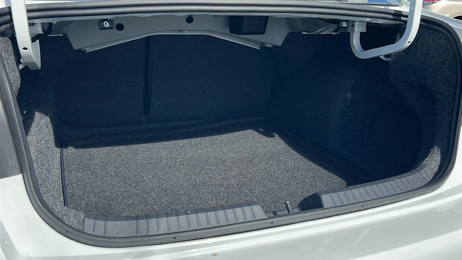 Thumbnail: 2026 Volkswagen Jetta - 27