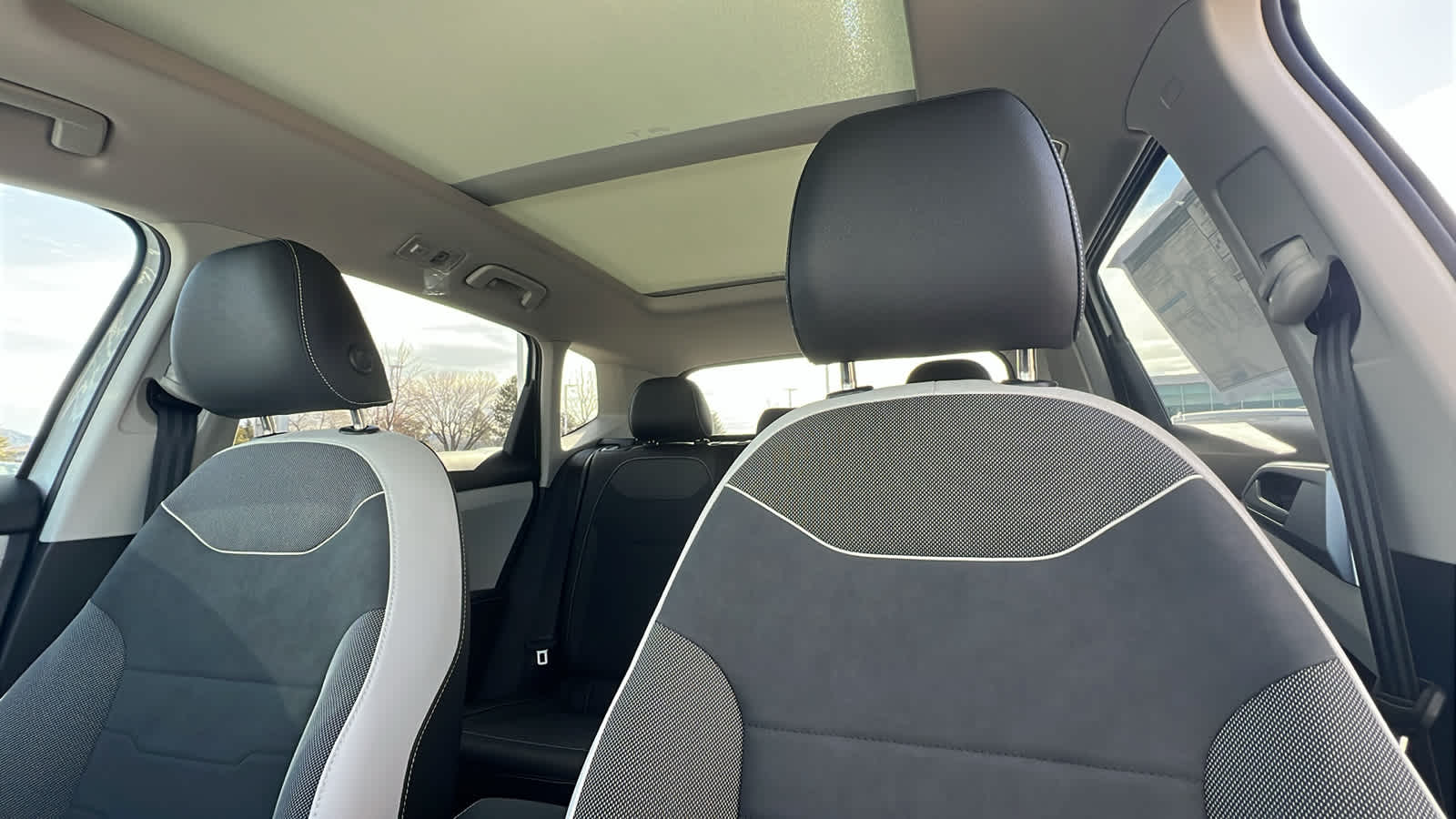 Thumbnail: 2026 Volkswagen Taos - 11