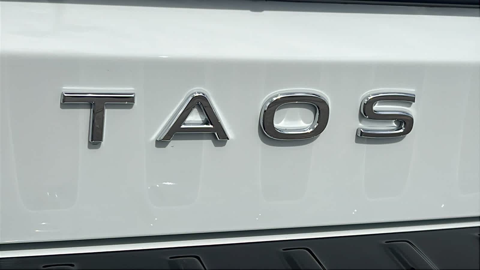 Thumbnail: 2025 Volkswagen Taos - 28