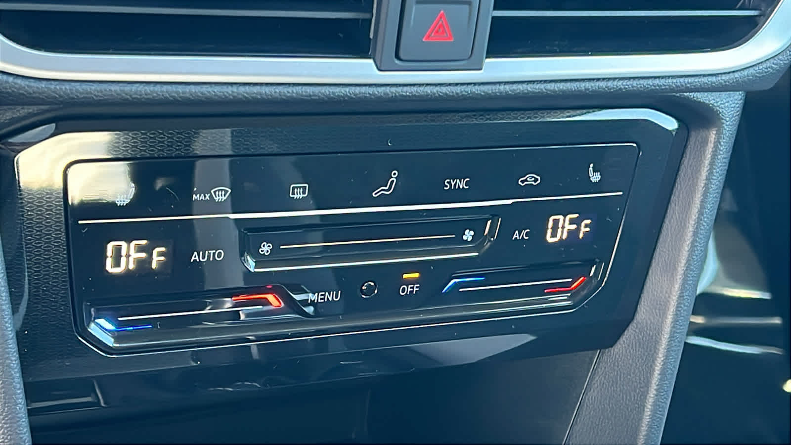 Thumbnail: 2026 Volkswagen Taos - 14