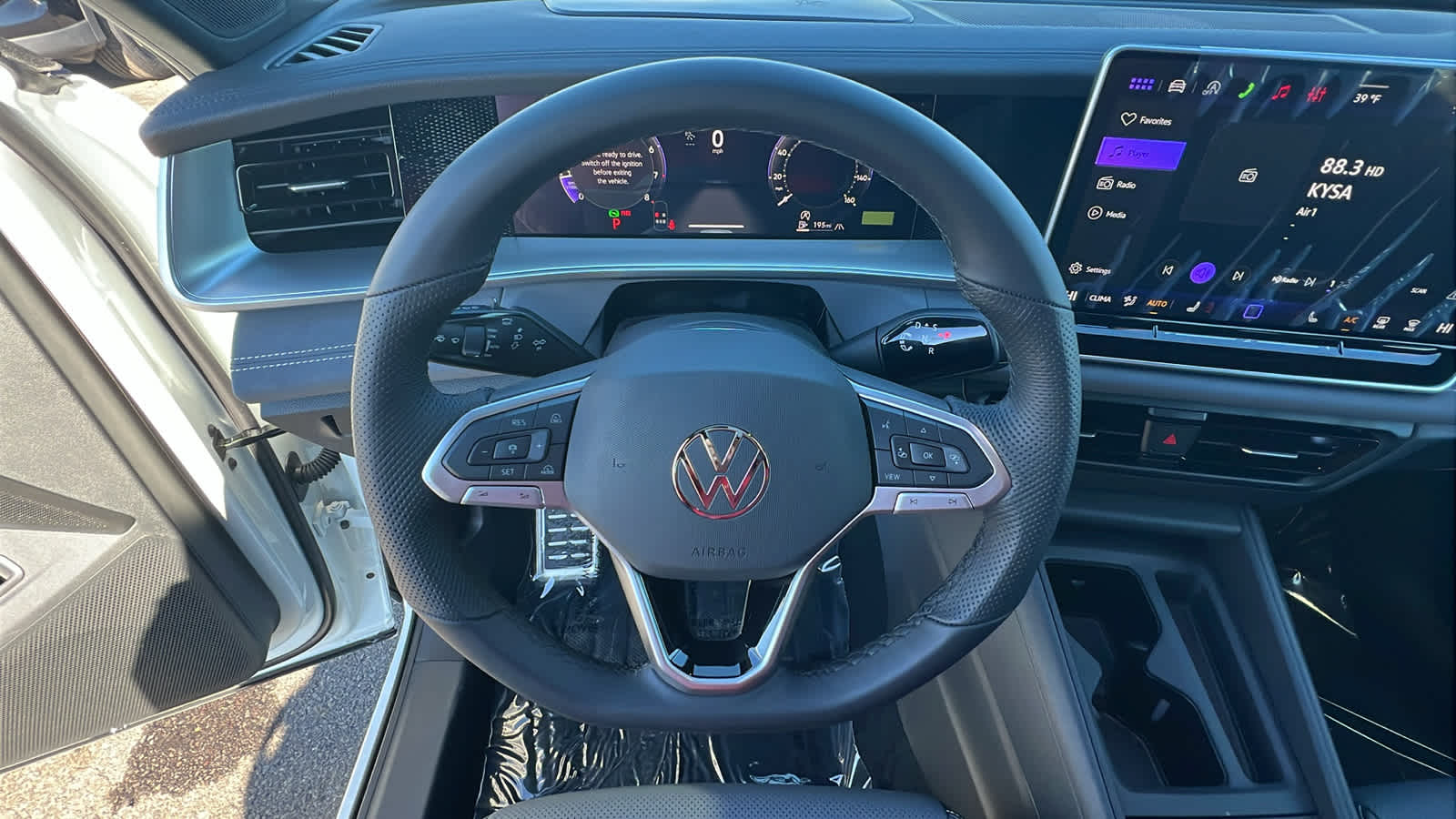 Thumbnail: 2026 Volkswagen Tiguan - 18