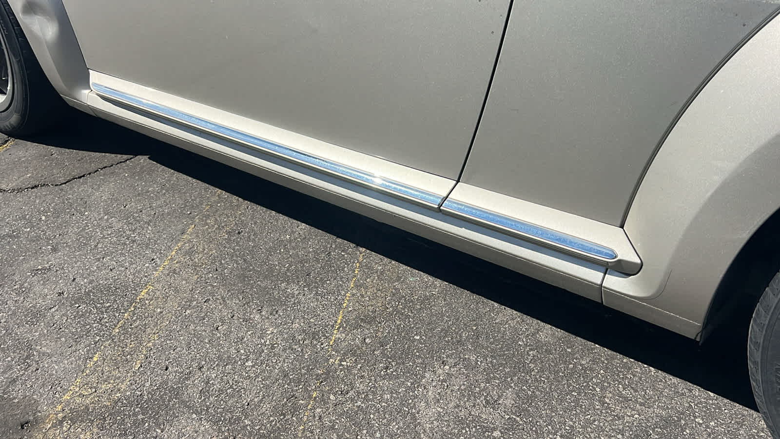 Thumbnail: 2013 Volkswagen Beetle - 10