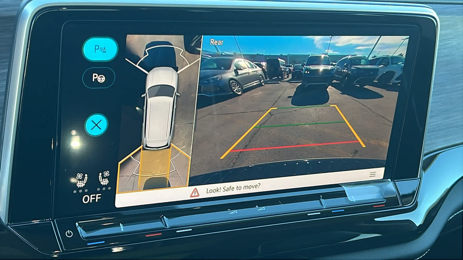 Thumbnail: 2026 Volkswagen Atlas - 16