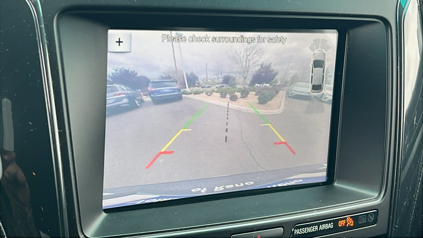 Thumbnail: 2017 Ford Explorer - 16