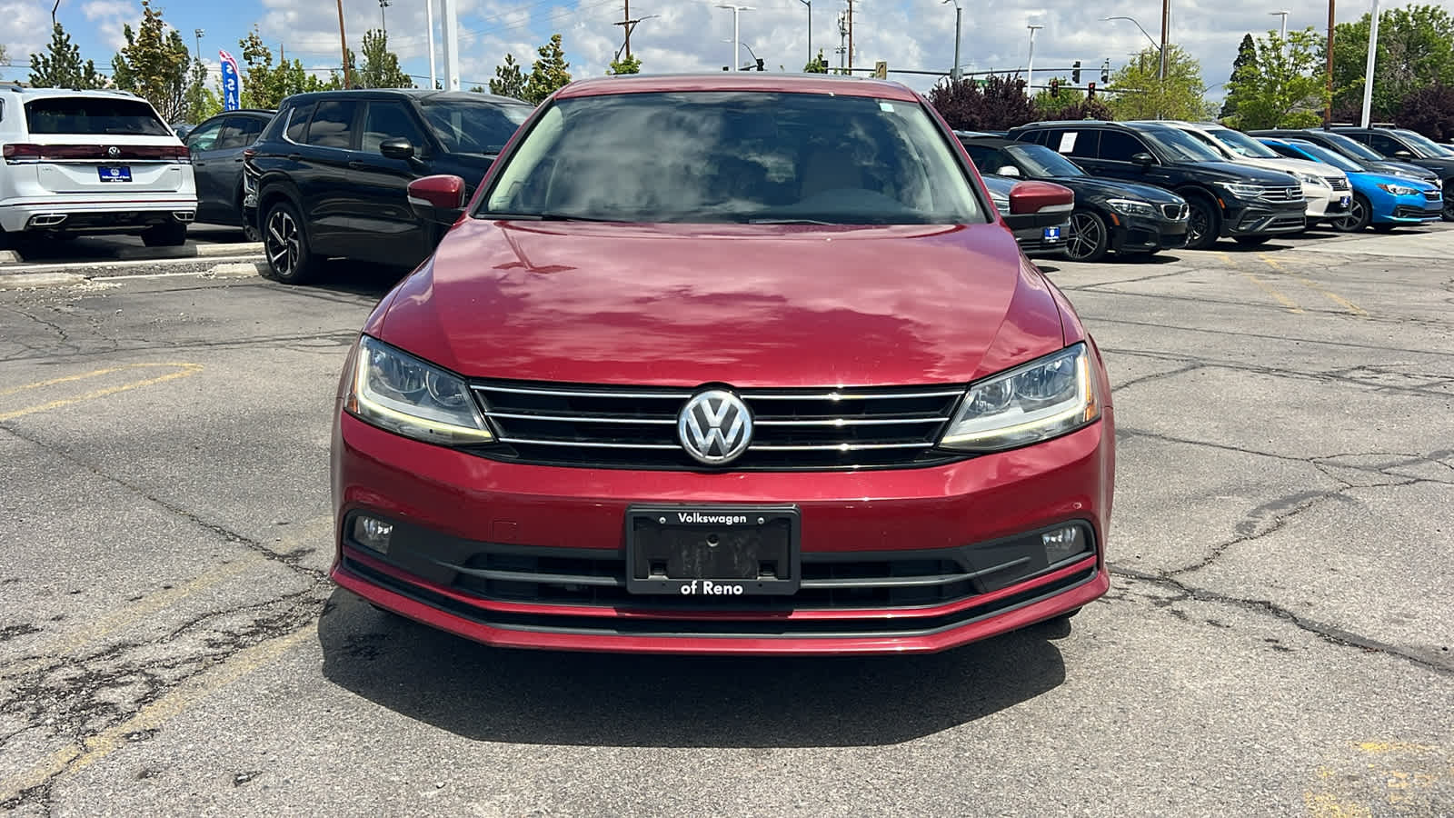 Thumbnail: 2017 Volkswagen Jetta - 2