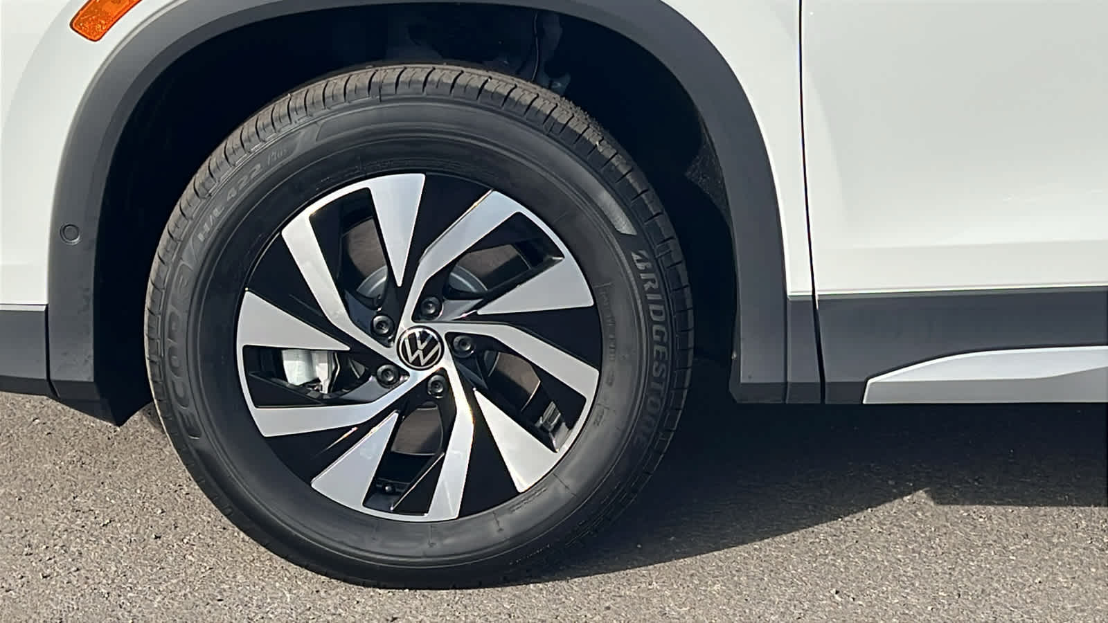 Thumbnail: 2026 Volkswagen Tiguan - 9