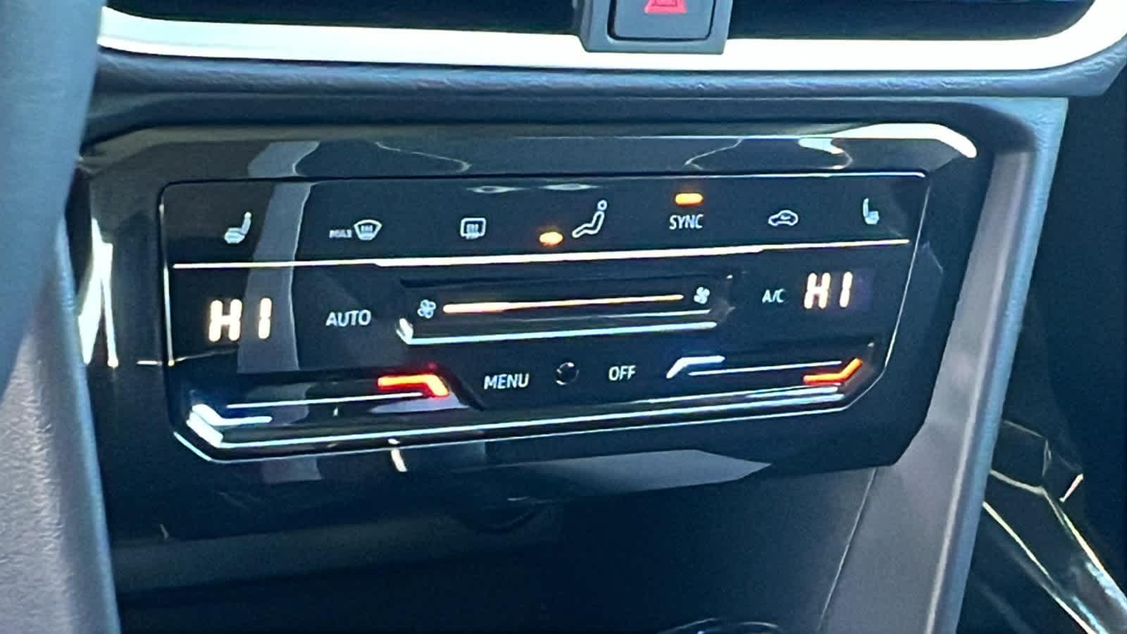 Thumbnail: 2026 Volkswagen Taos - 14