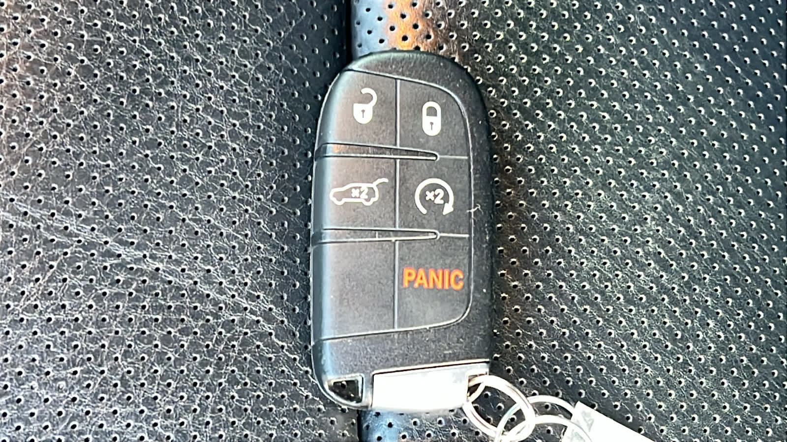 Thumbnail: 2014 Jeep Grand Cherokee - 29