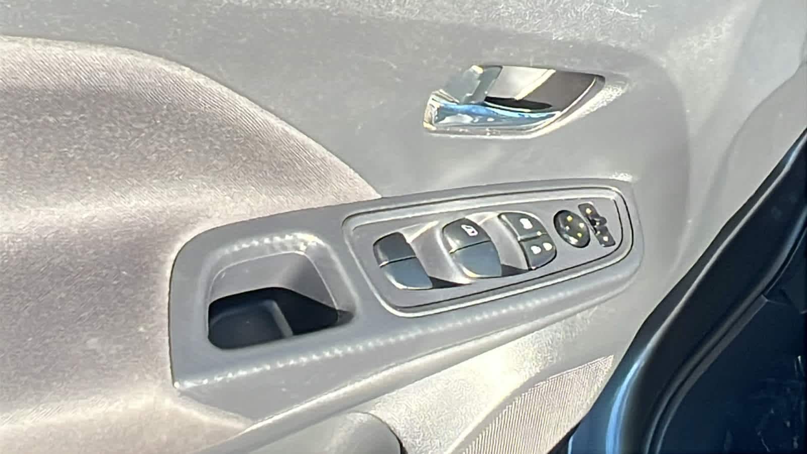 Thumbnail: 2021 Nissan Versa - 22