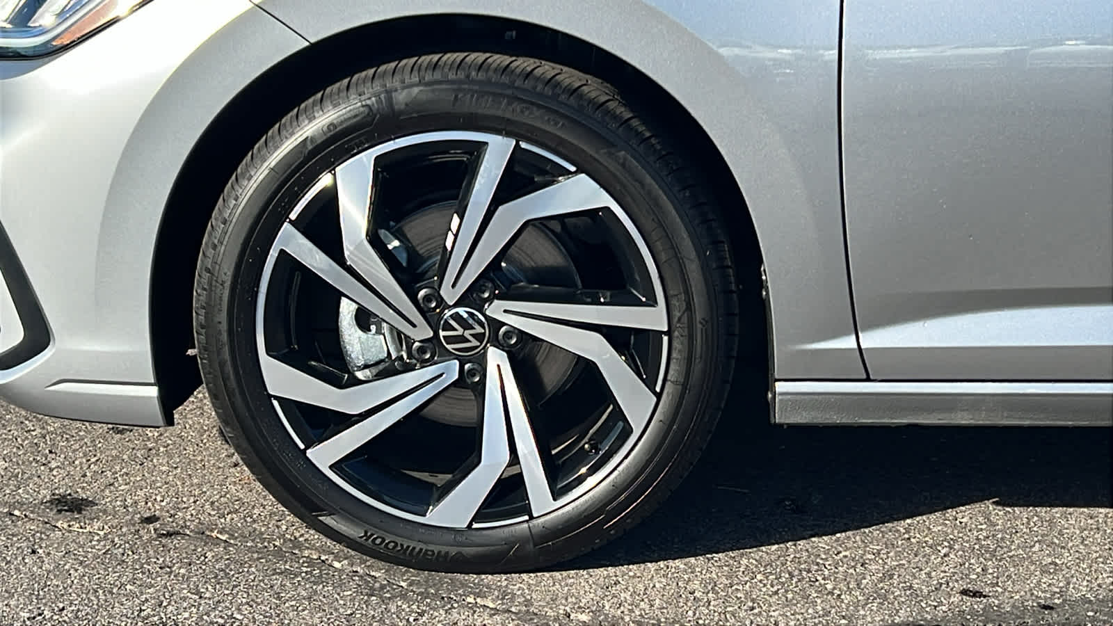 Thumbnail: 2026 Volkswagen Jetta - 9