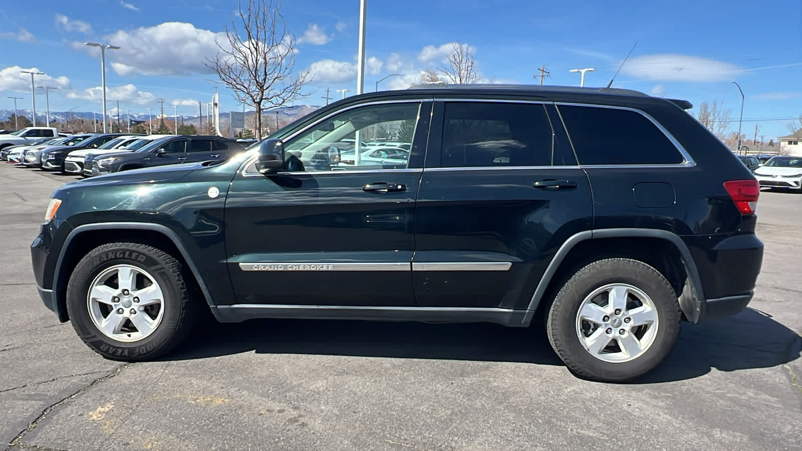 Thumbnail: 2012 Jeep Grand Cherokee - 8