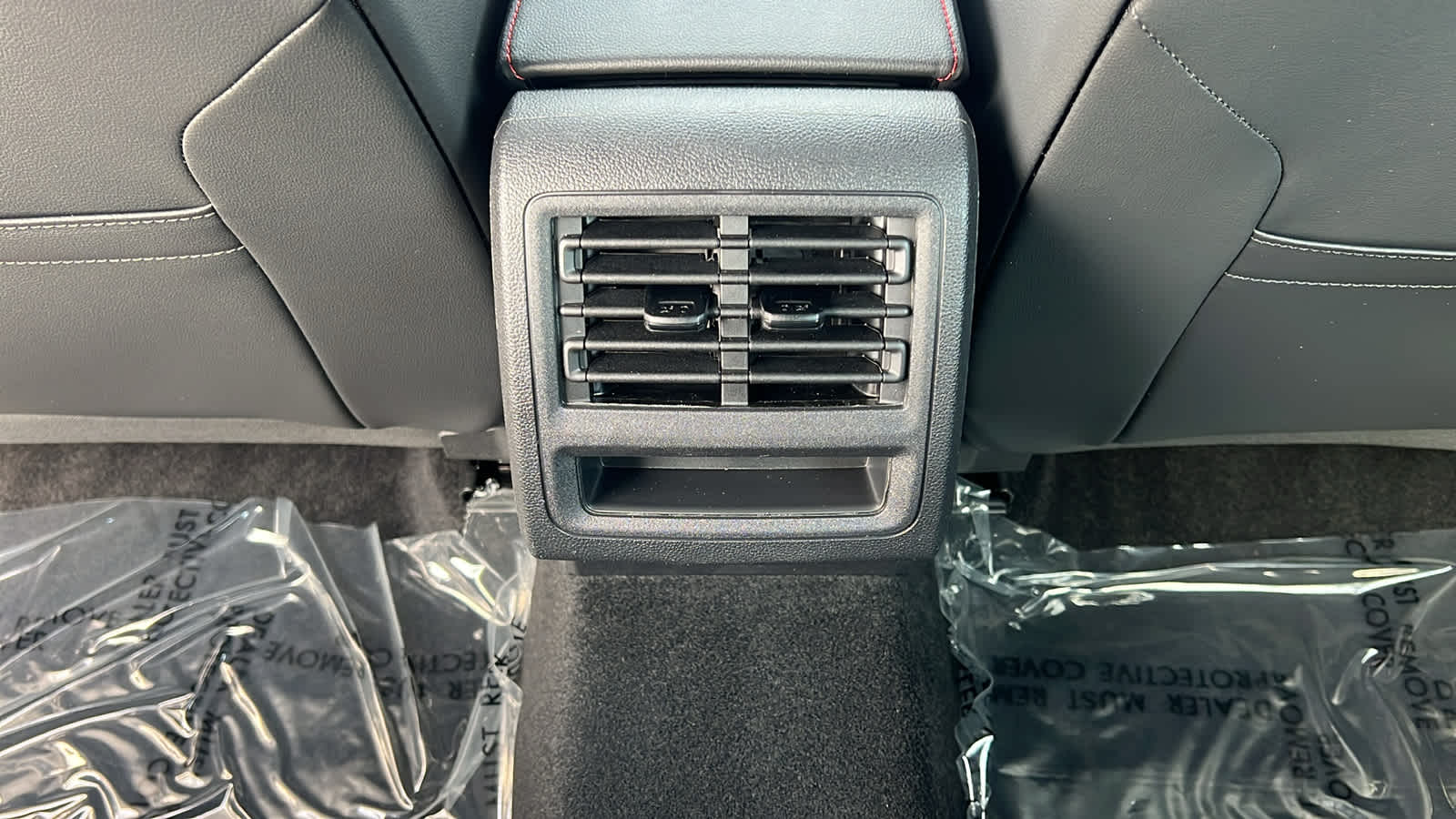 Thumbnail: 2025 Volkswagen Golf - 25