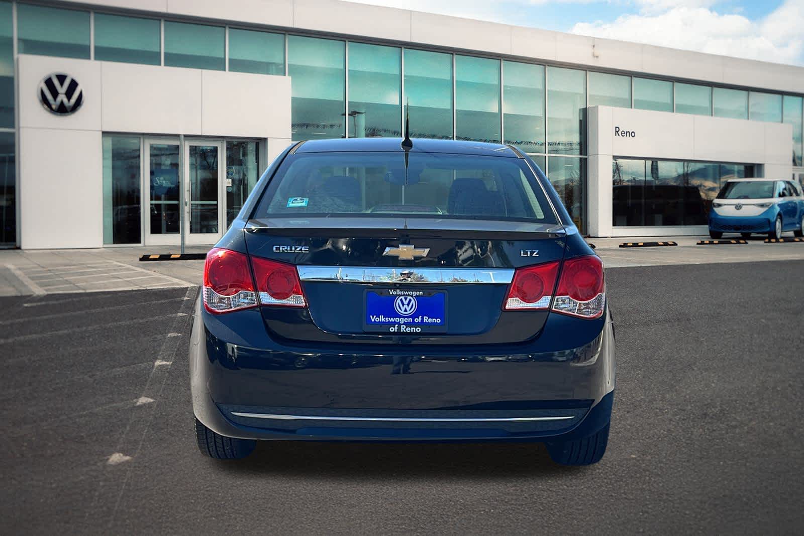 Thumbnail: 2013 Chevrolet Cruze - 6