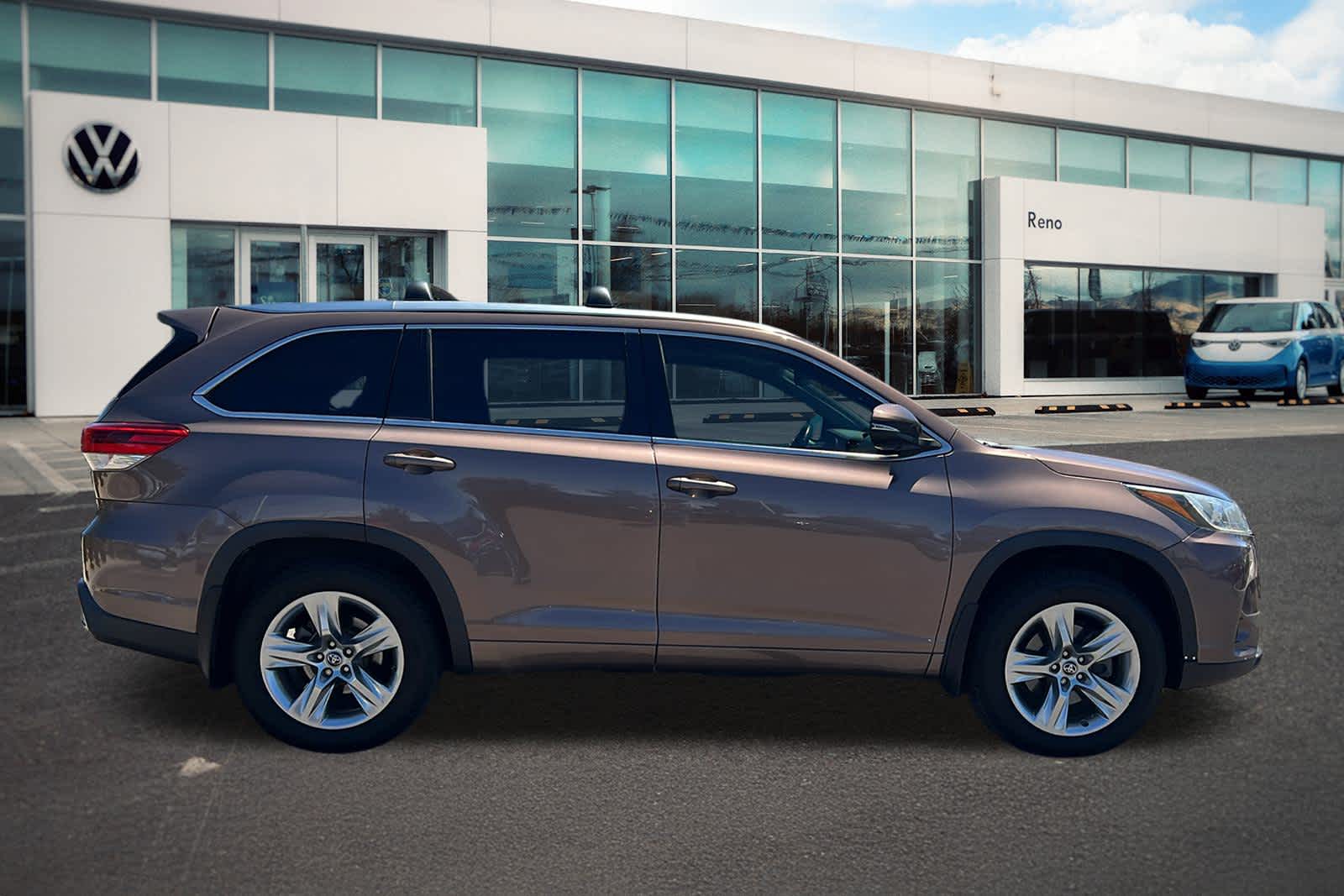 2018 Toyota Highlander Limited photo 4