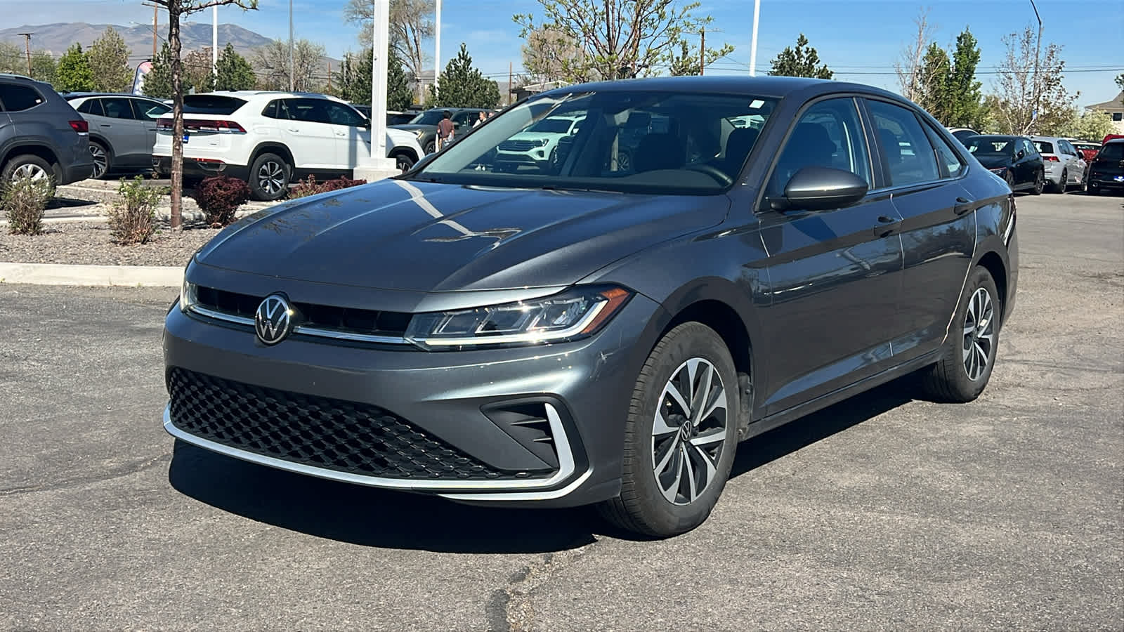 Thumbnail: 2025 Volkswagen Jetta - 1