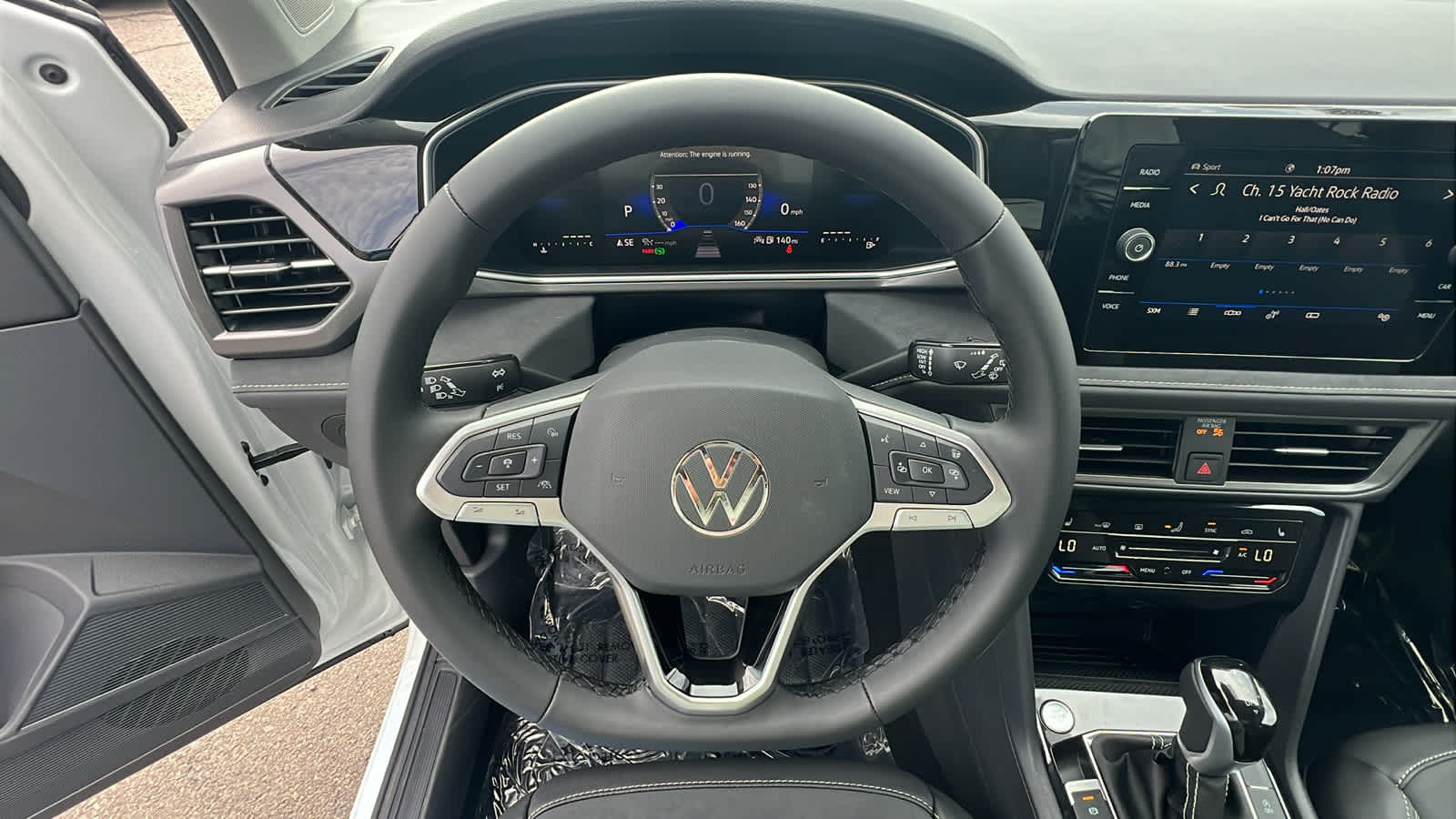 Thumbnail: 2025 Volkswagen Taos - 18