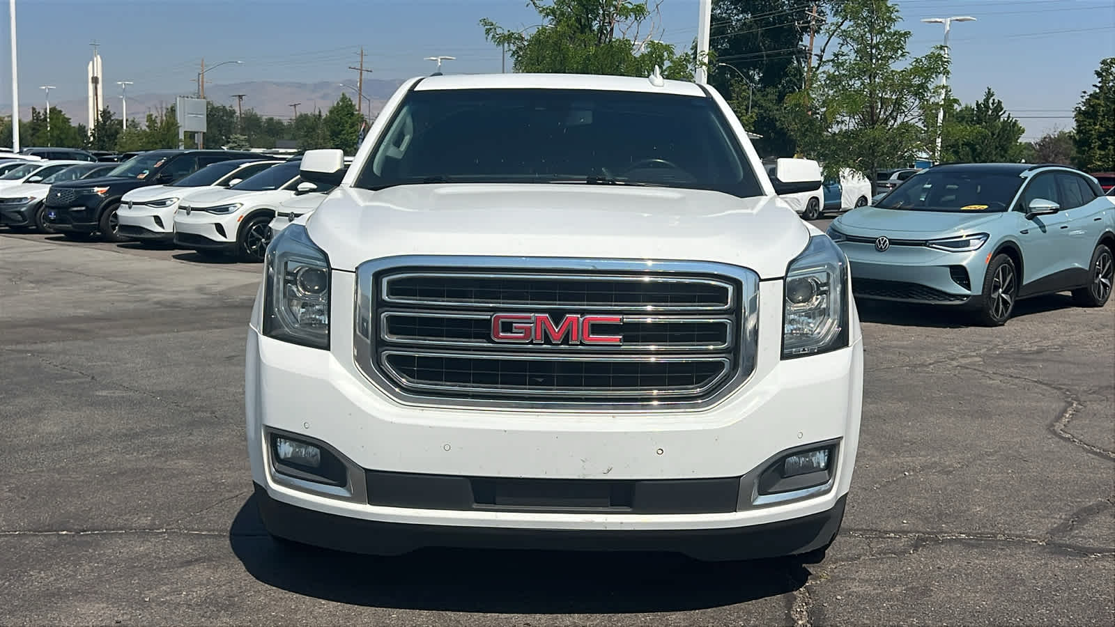 Thumbnail: 2019 GMC Yukon XL - 2