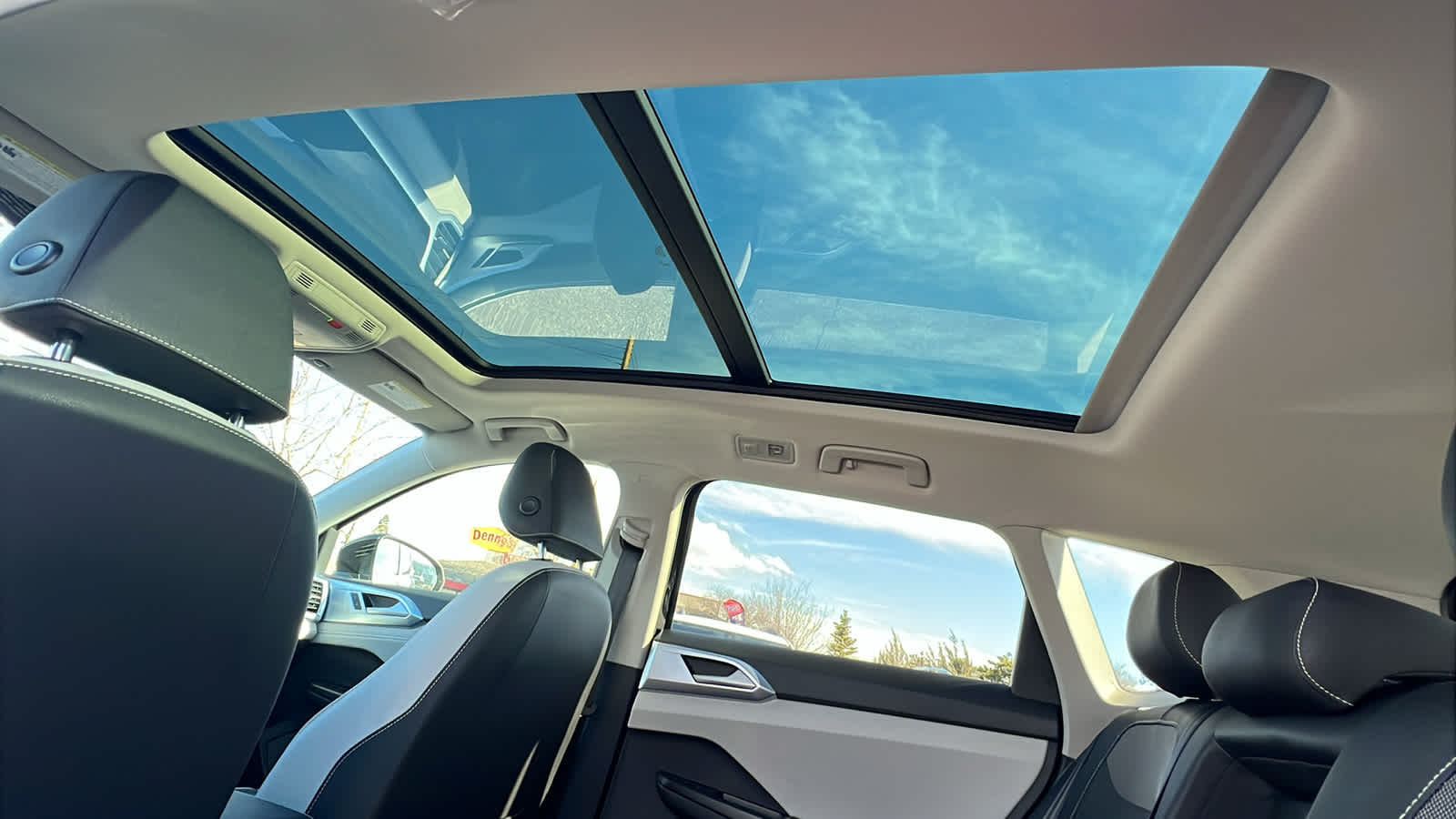 Thumbnail: 2026 Volkswagen Taos - 31